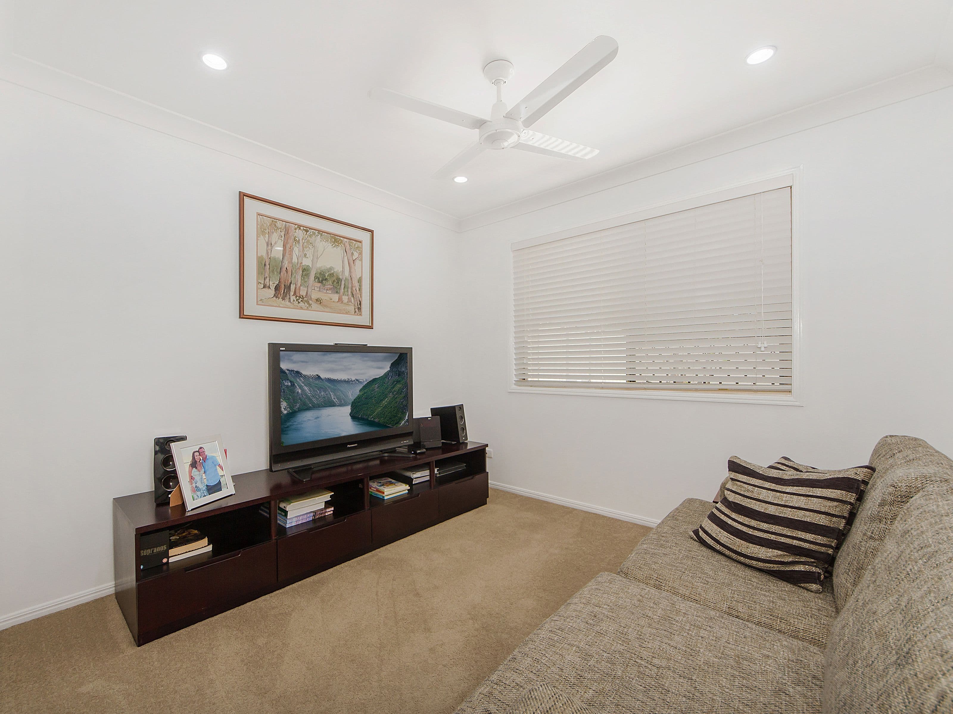 12 Dalley Park Drive, Helensvale QLD 4212, Helensvale - Thumbnail 7