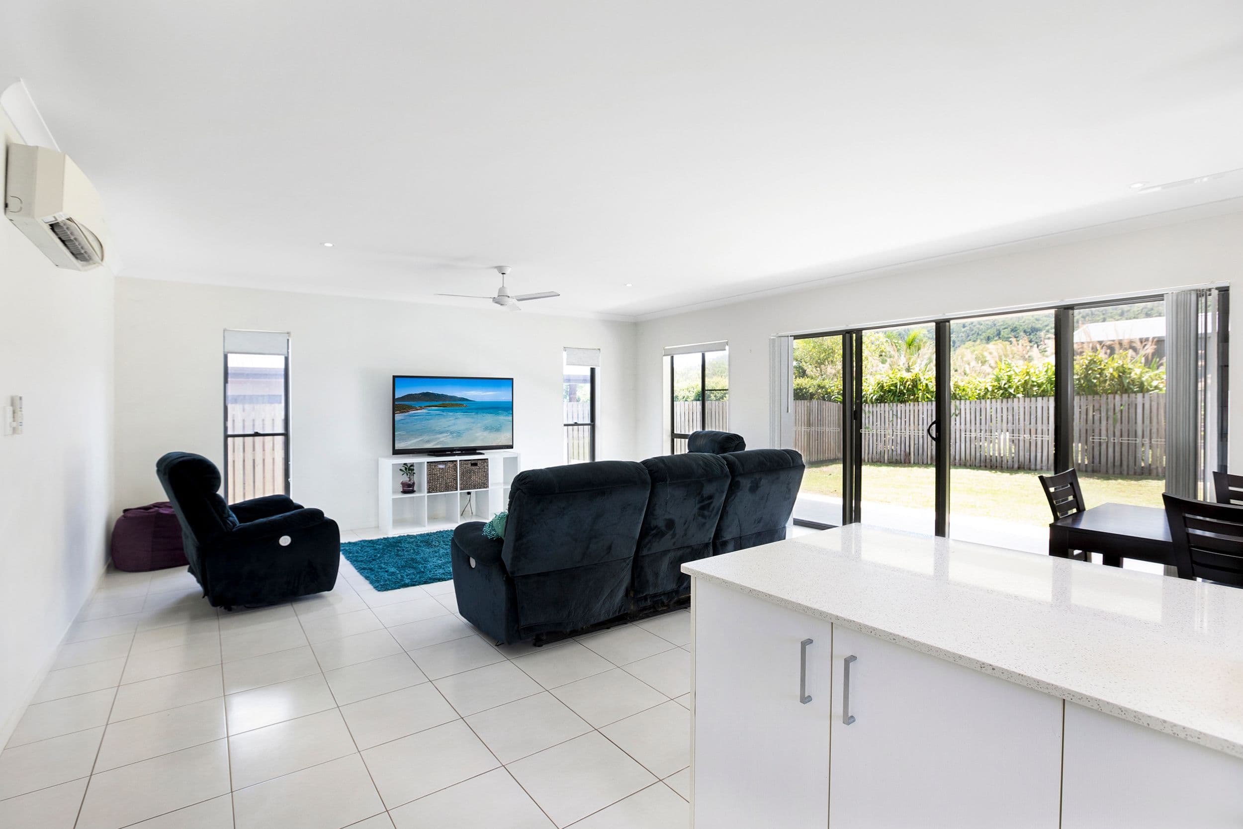 69 Parker Road, Cannonvale QLD 4802, Cannonvale - Thumbnail 2
