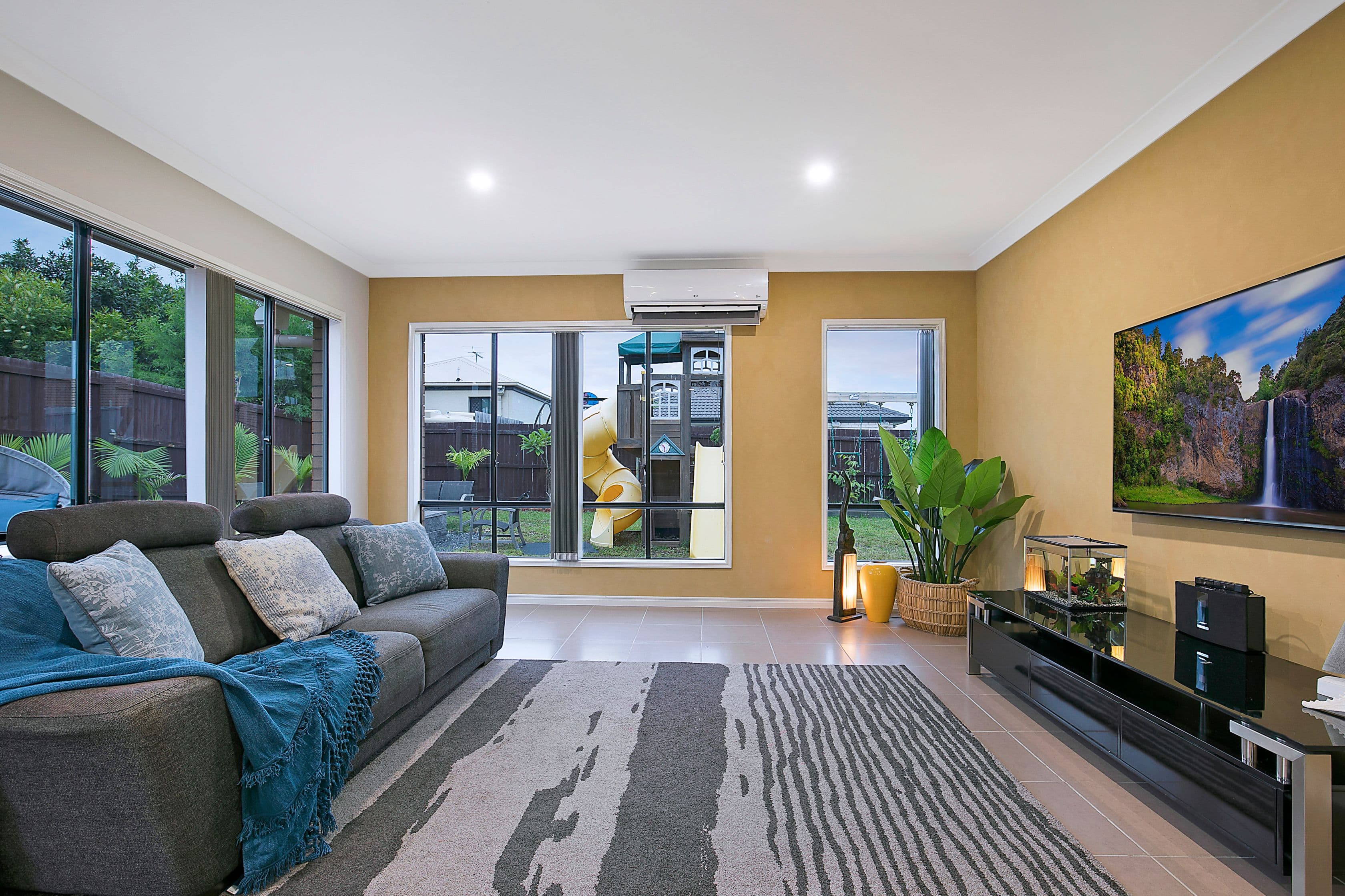 15 Langham Crescent, North Lakes QLD 4509, North Lakes - Thumbnail 6