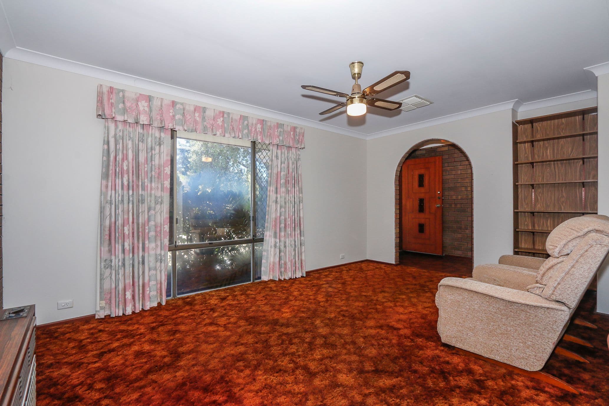 45 Wooramel Crescent, Gosnells WA 6110, Gosnells - Thumbnail 3