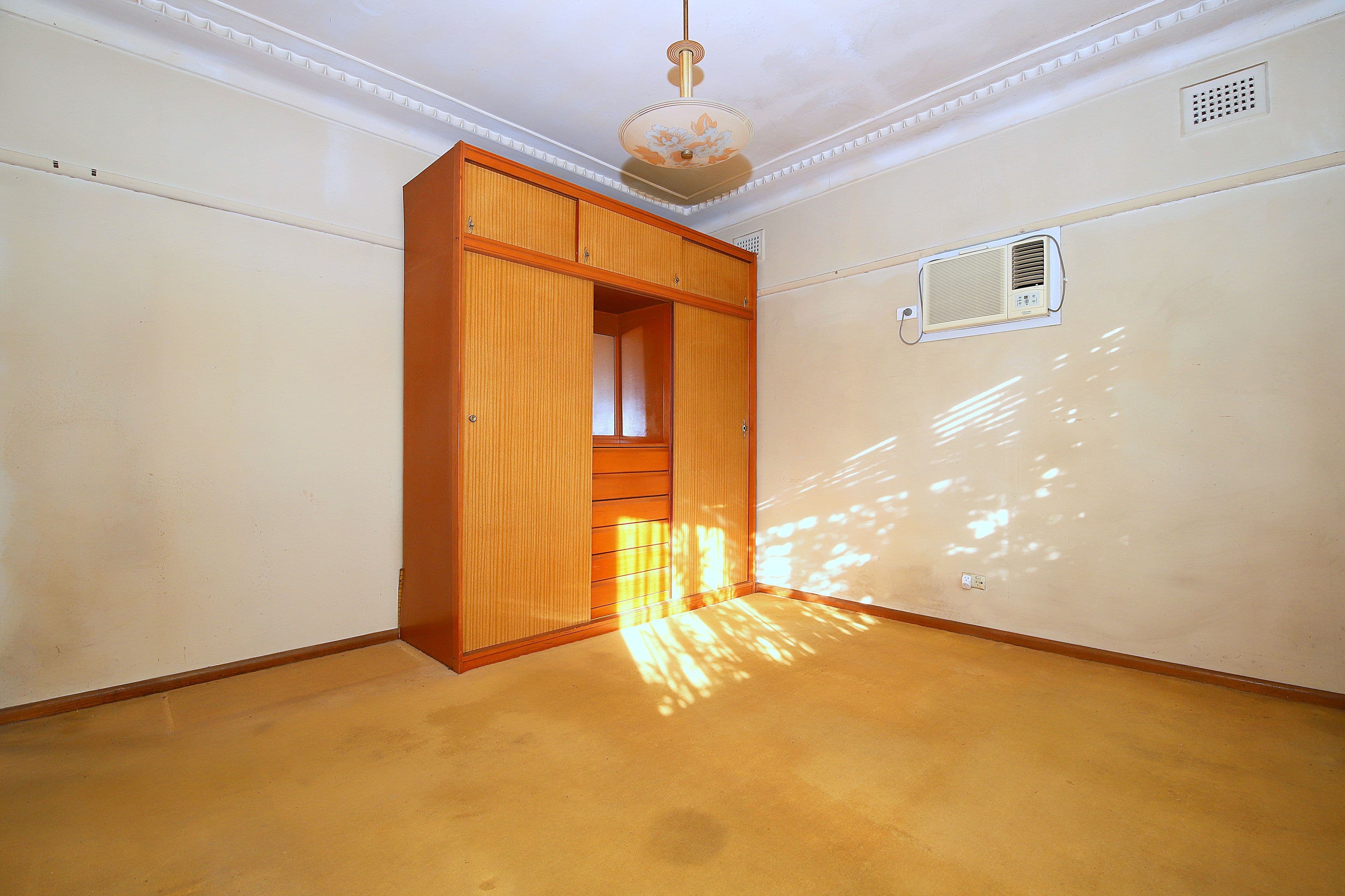 284 Marion Street, Bankstown - Thumbnail 4