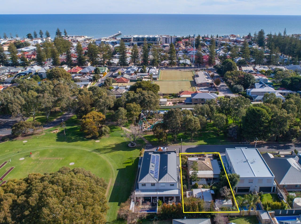 4 Chambers Street, Henley Beach SA 5022, Henley Beach - Image 1