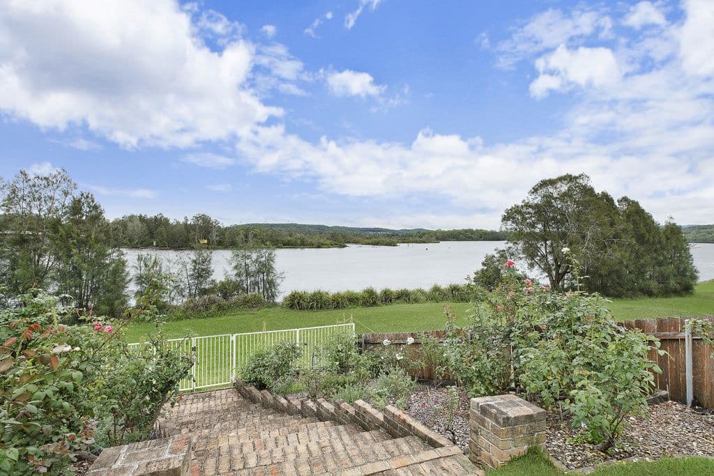 2 Edward Street, Fennell Bay NSW 2283, Fennell Bay - Thumbnail 5