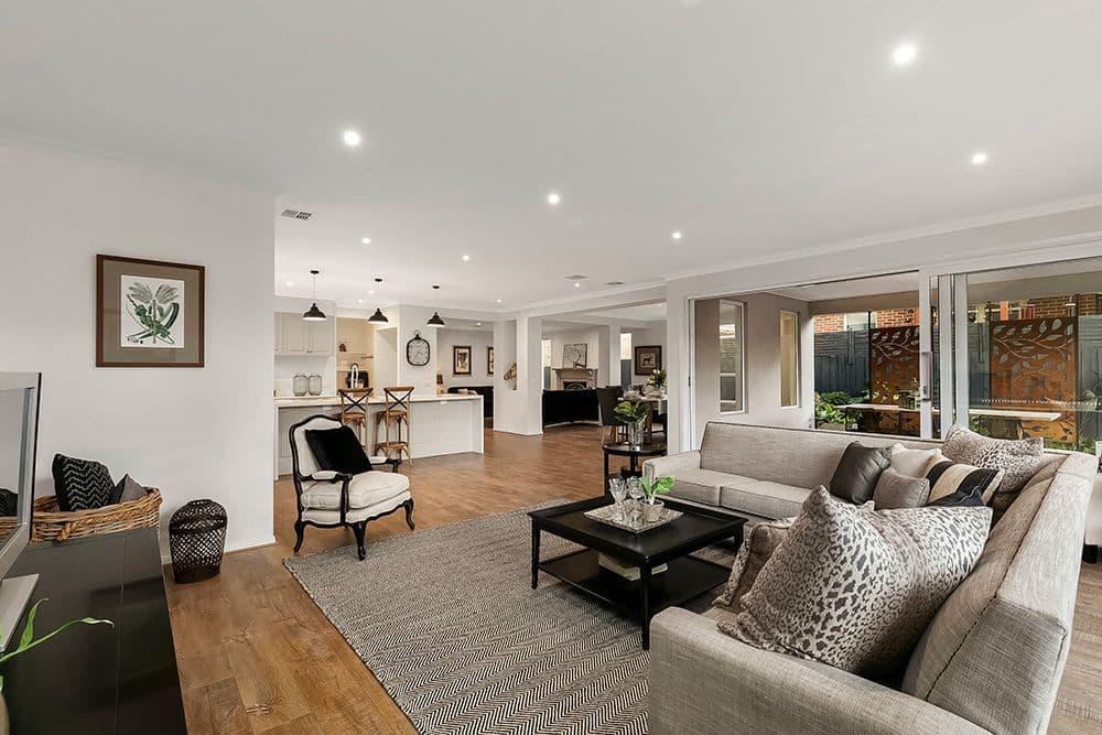 18 Daniel Street, Burwood VIC 3125, Burwood - Thumbnail 2