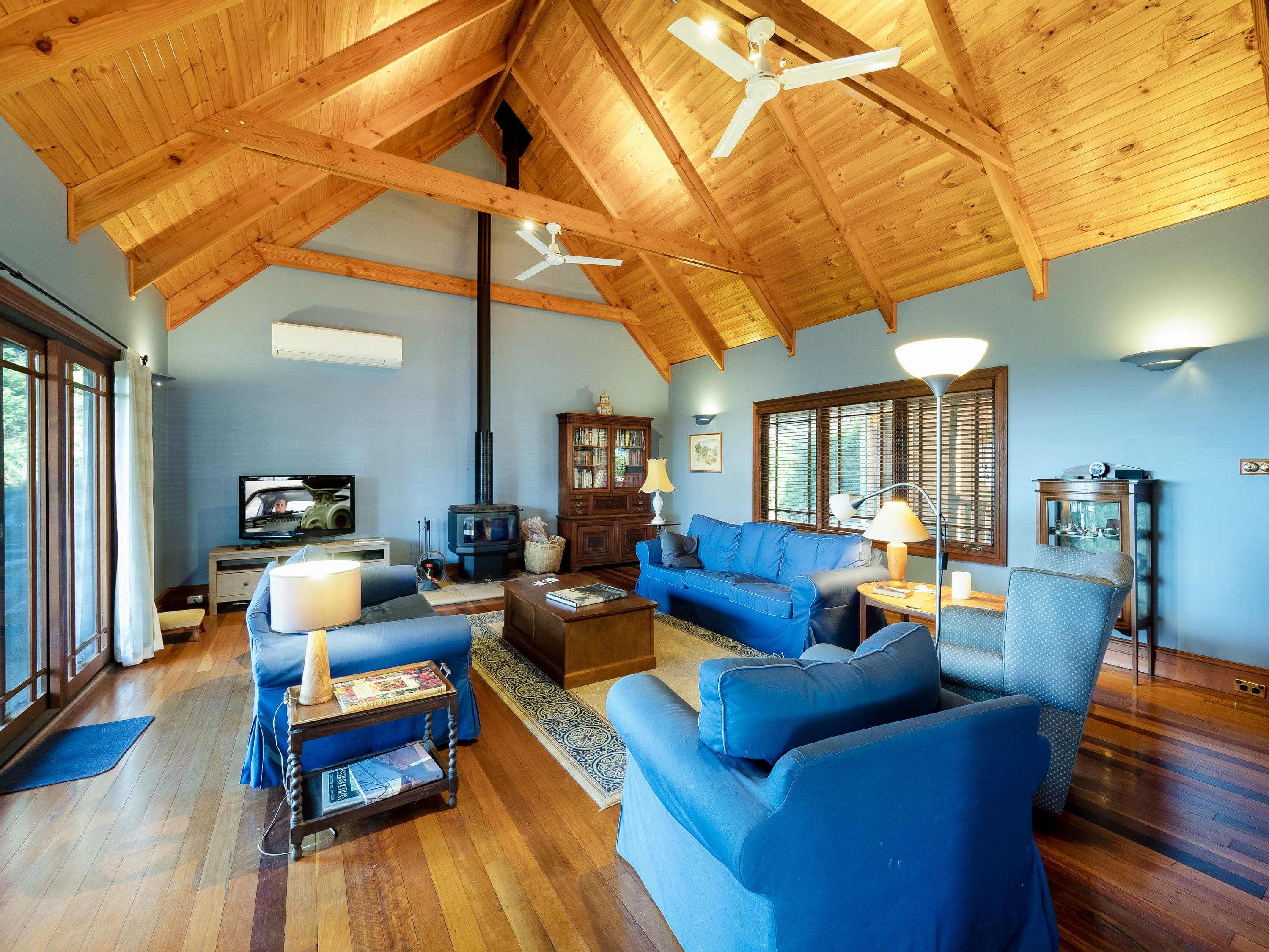 1105 Bells Line Of Road, Kurrajong Heights - Image 1