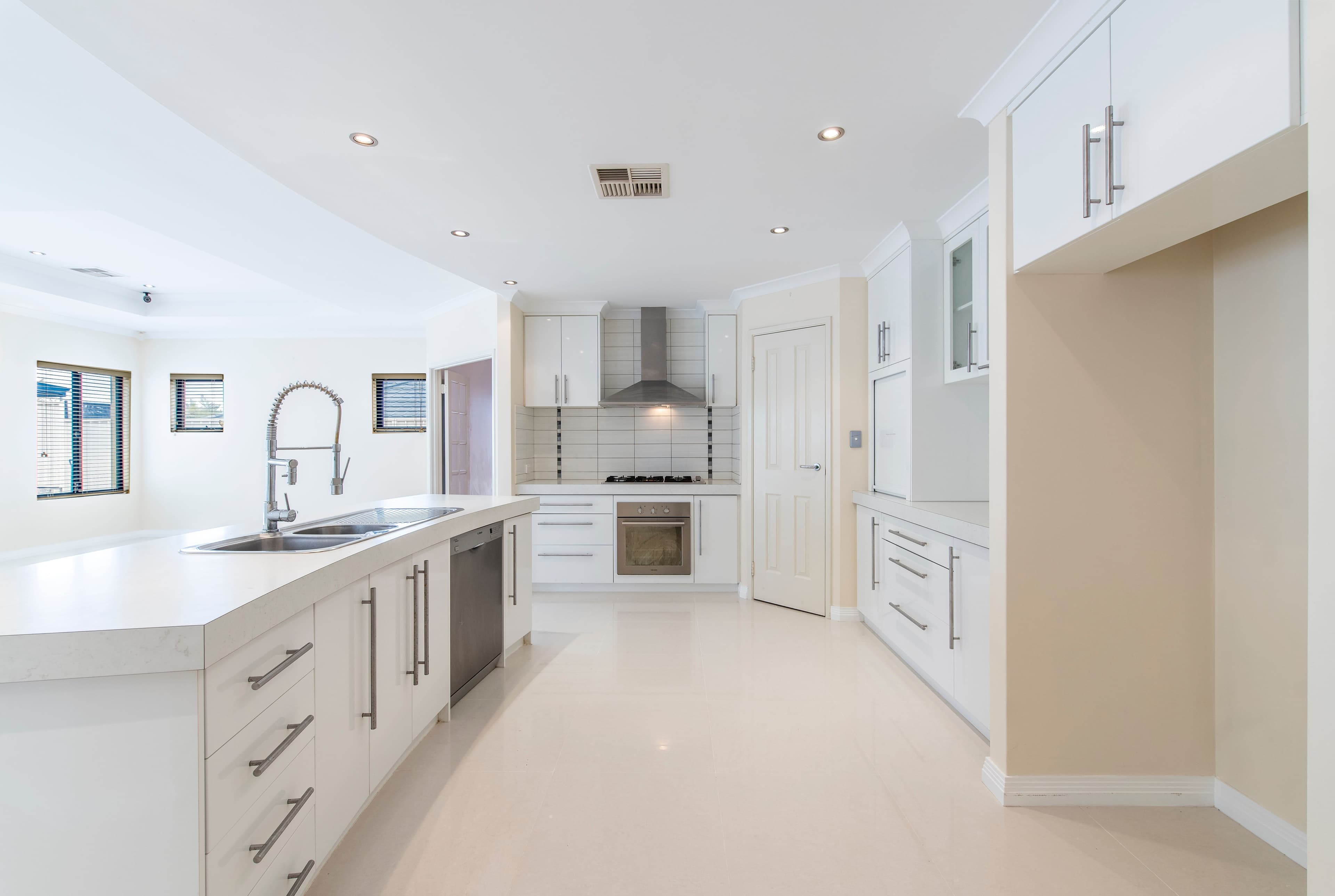6 Ancona Link, Landsdale WA 6065, Landsdale - Thumbnail 3