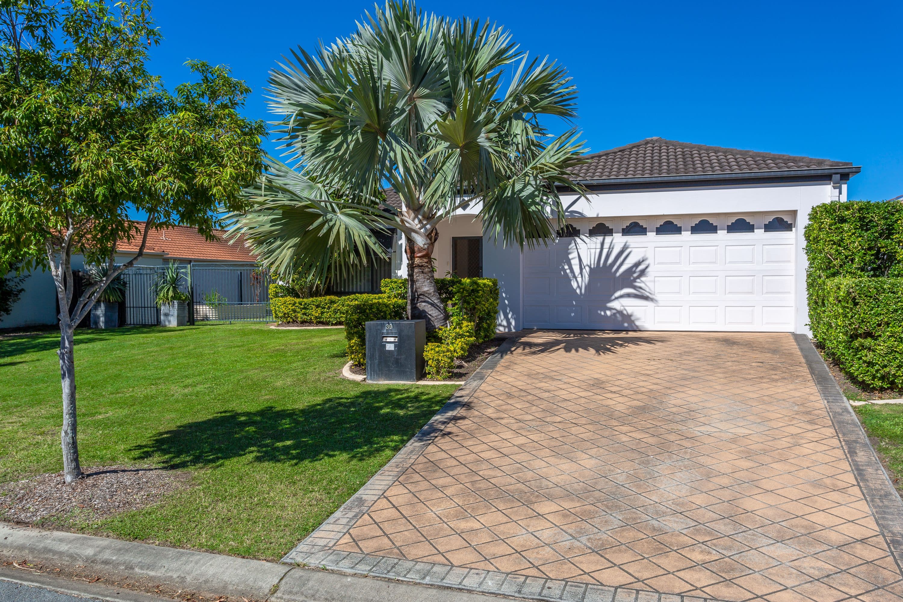 39 Olympus Drive, Robina QLD 4226, Robina - Thumbnail 2