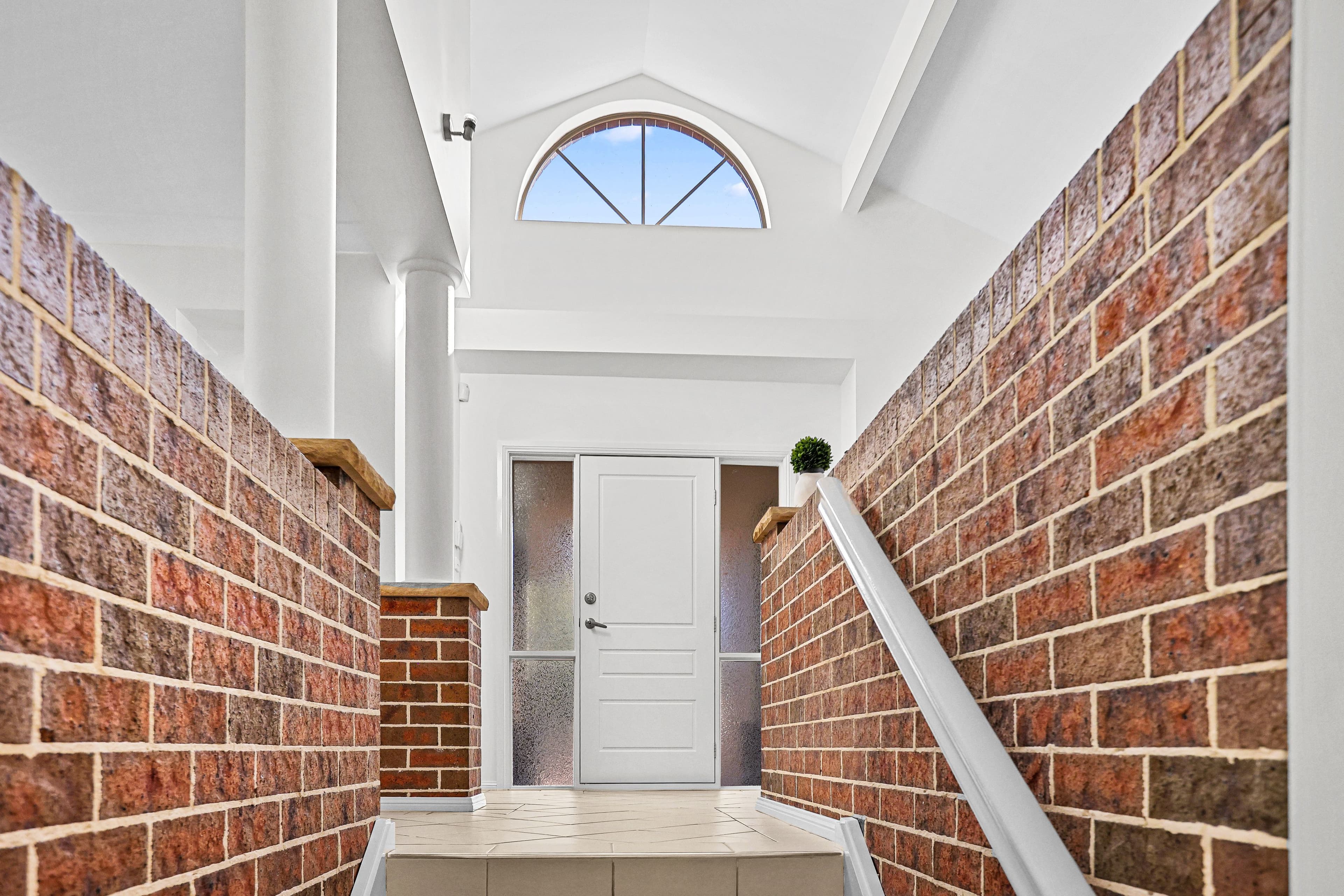 10 Spring Mill Avenue, Rouse Hill NSW 2155, Rouse Hill - Thumbnail 2