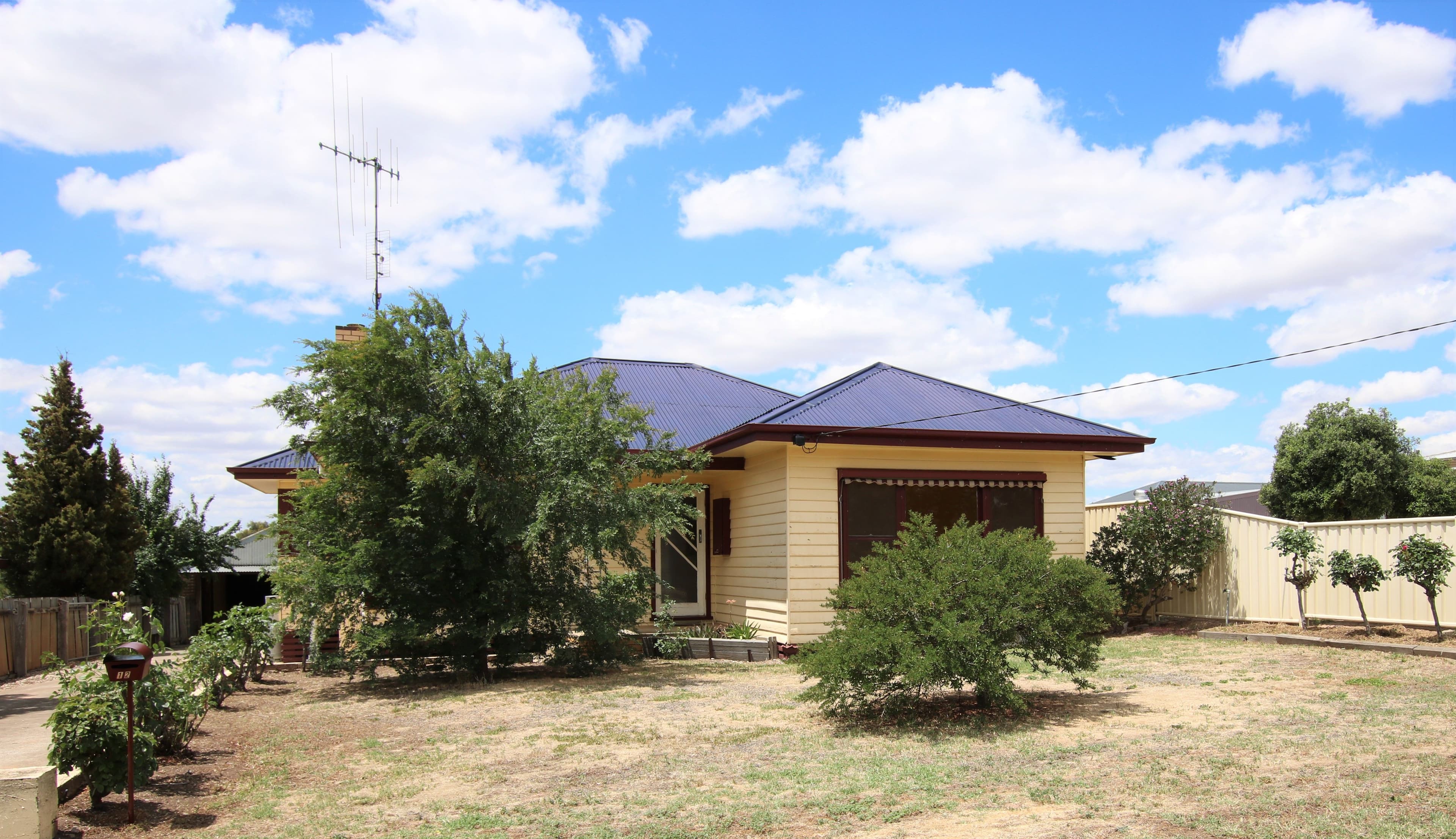 12 Albert Street, St Arnaud VIC 3478, St Arnaud - Thumbnail 2