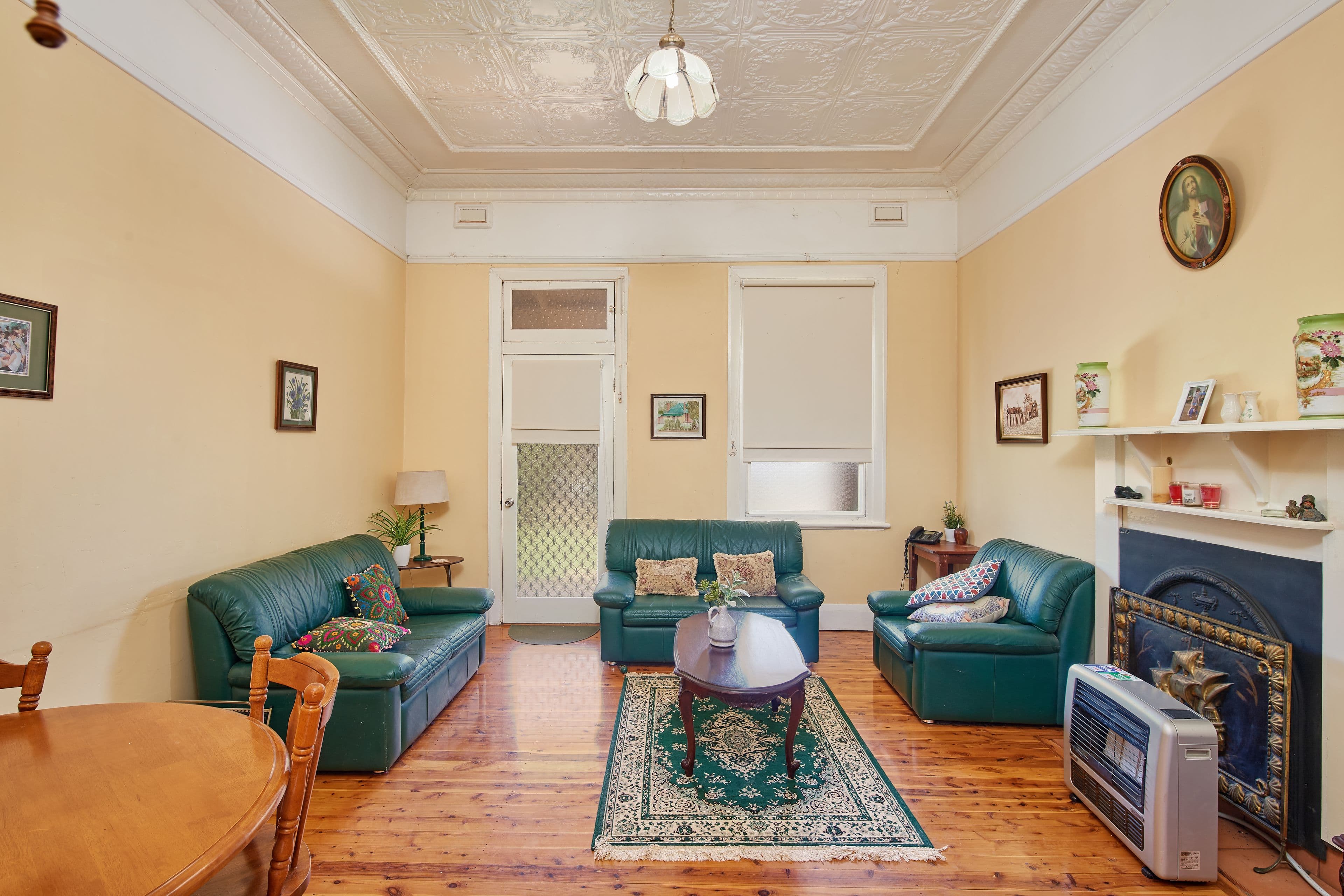 25 Cave Street, Ganmain NSW 2702, Ganmain - Thumbnail 2