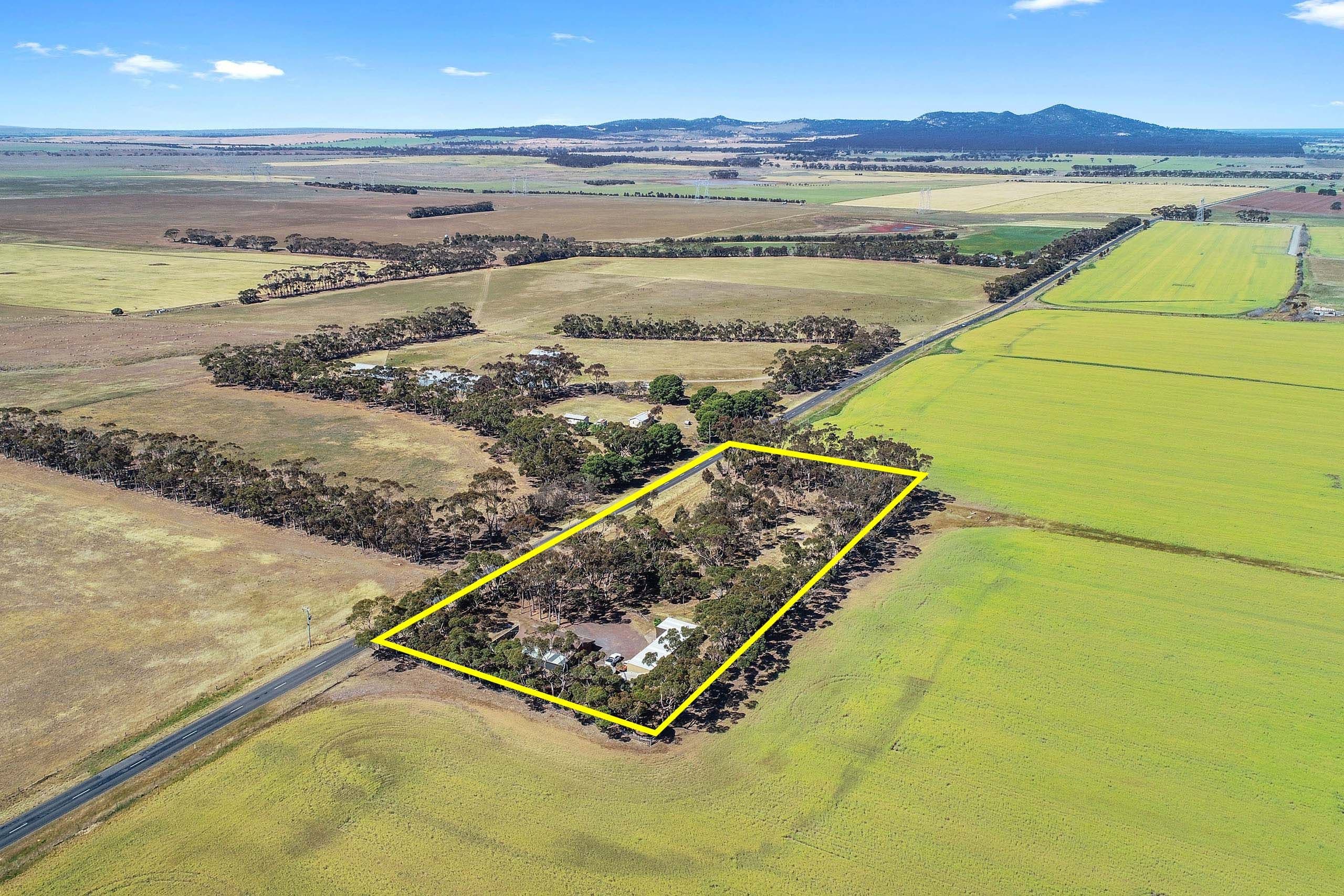 345 Carrs Road, ANAKIE VIC 3213, Anakie - Image 1