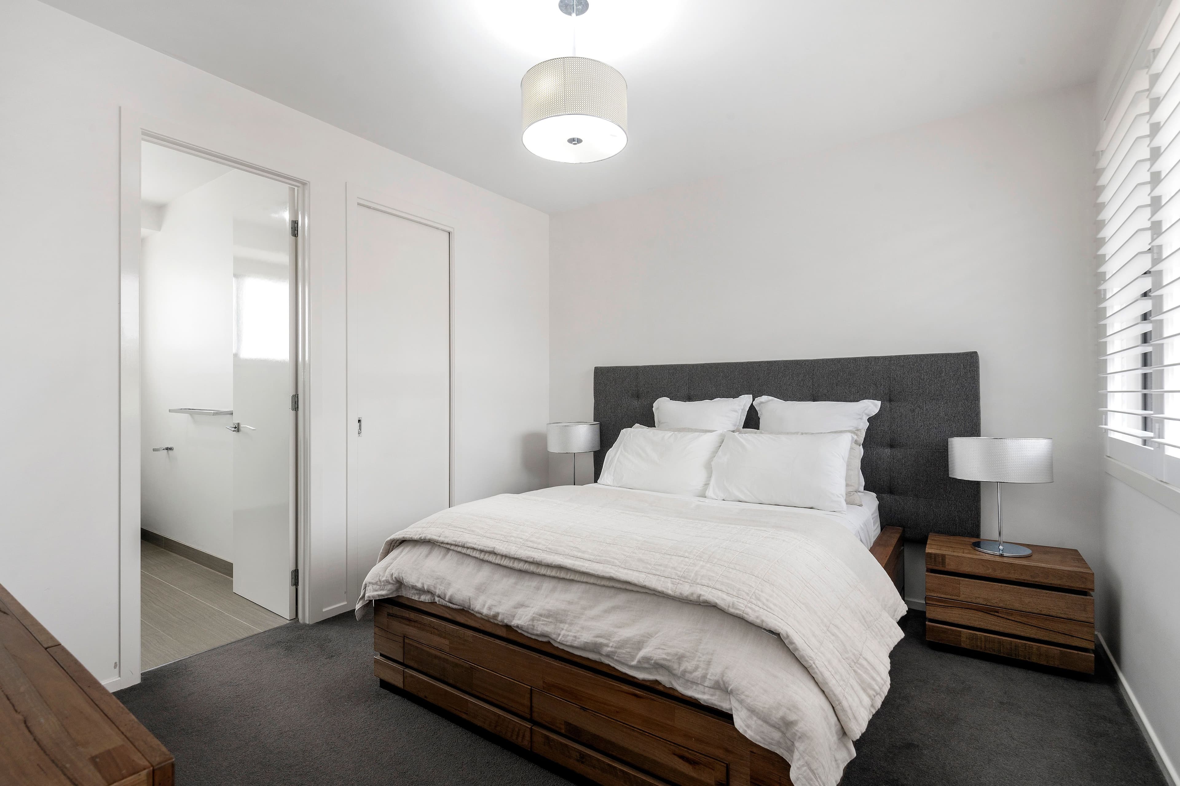 4 Robert Street, Chadstone VIC 3148, Chadstone - Thumbnail 4