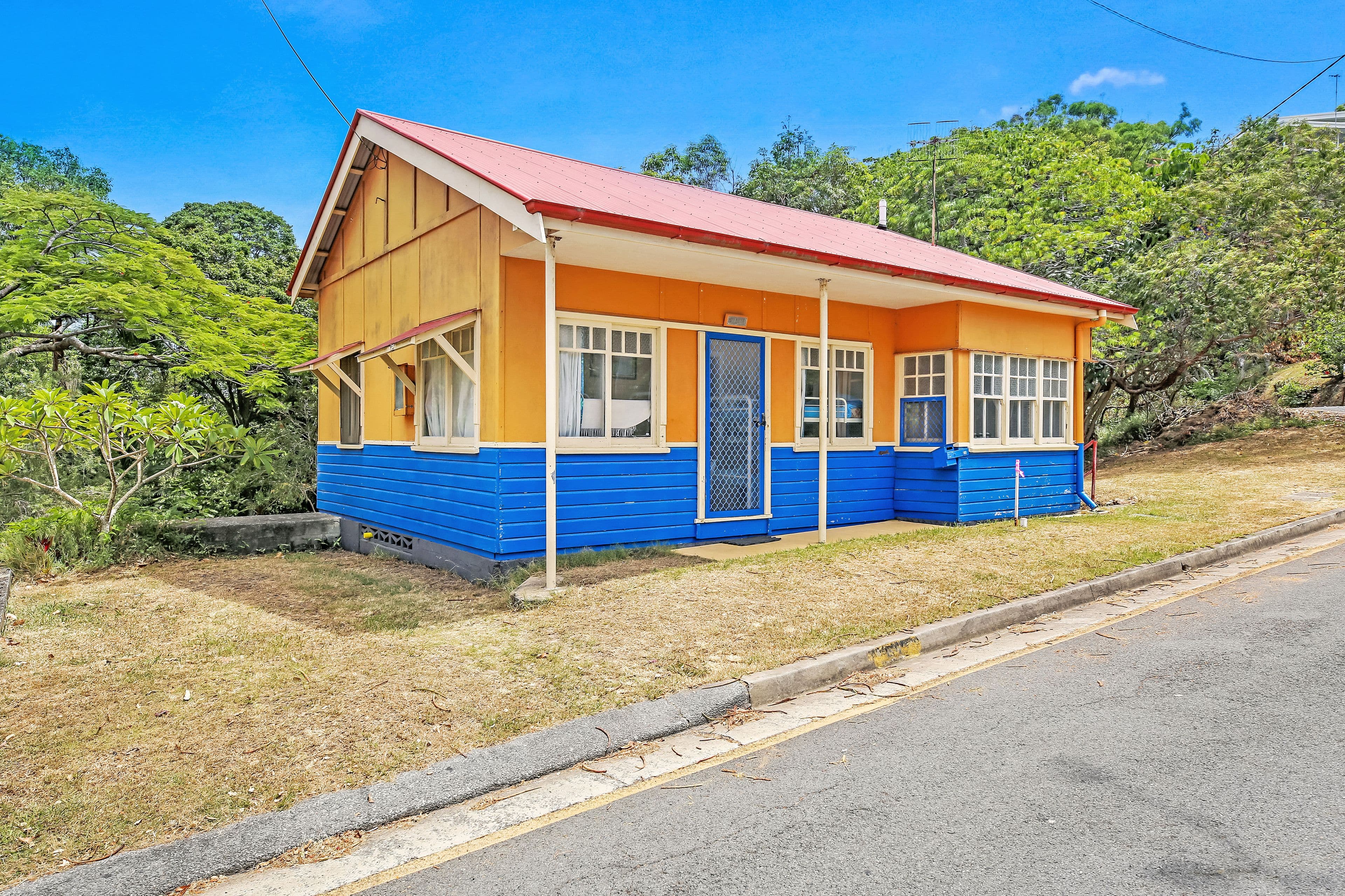 62 Woodgee Street, Currumbin QLD 4223, Currumbin - Thumbnail 3