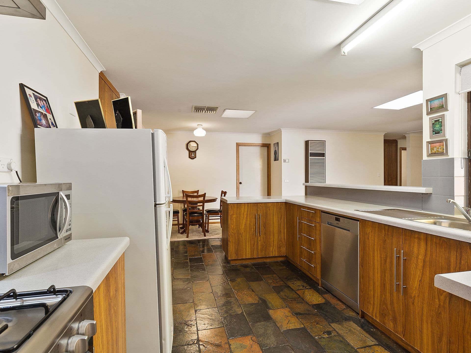 11 Gem Street, Aberfoyle Park SA 5159, Aberfoyle Park - Thumbnail 6
