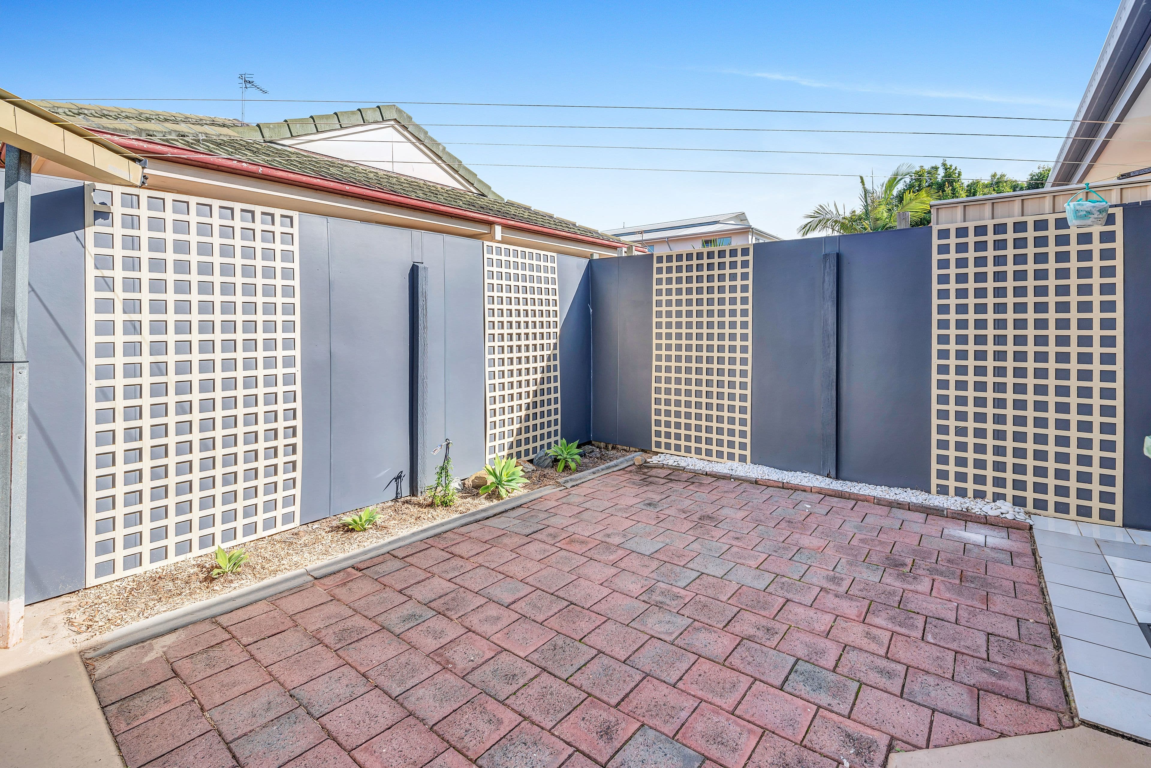 12 Rouen Avenue, Paradise Point QLD 4216, Paradise Point - Thumbnail 4