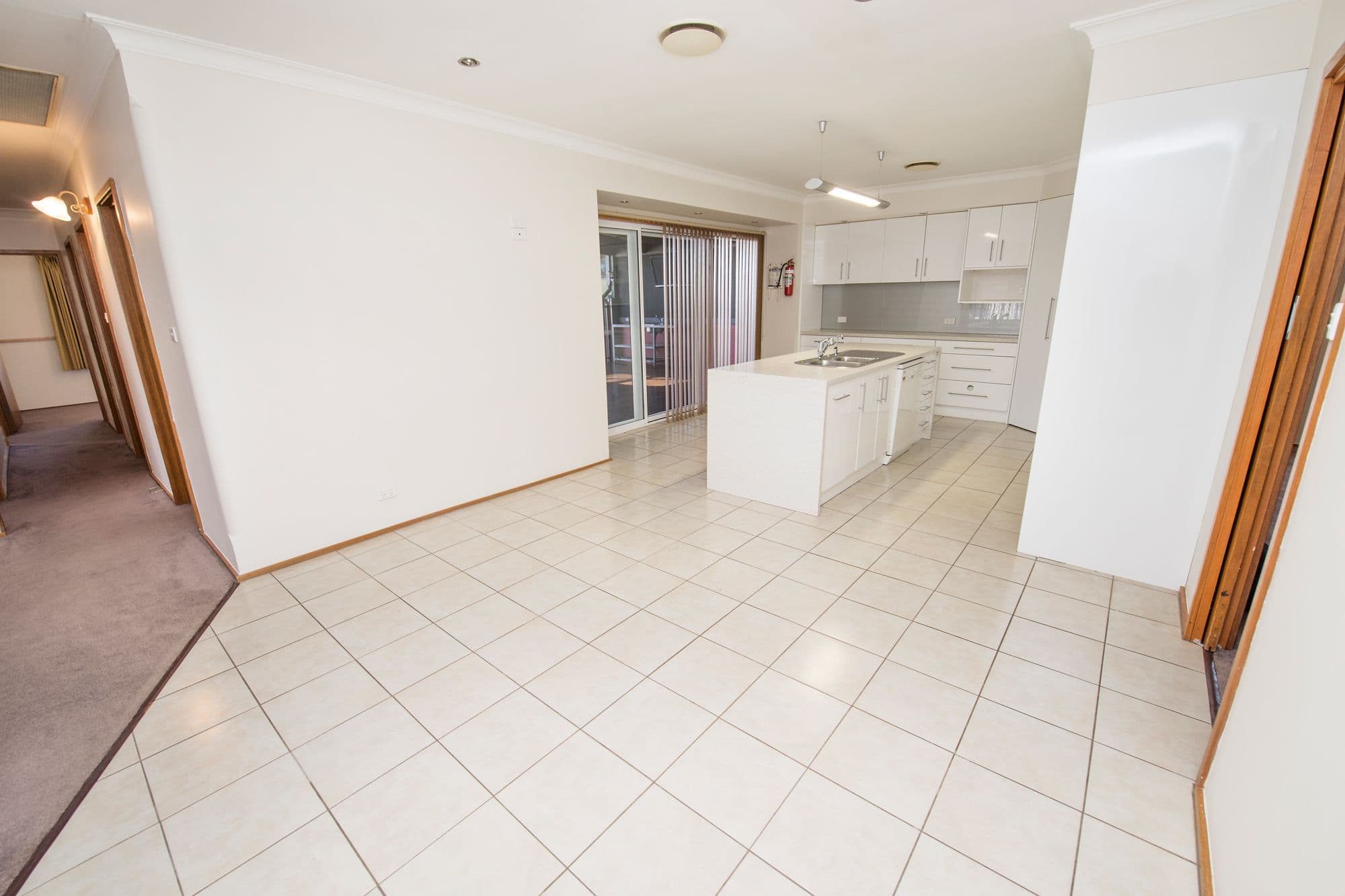 27 Burton Street, Swan Hill VIC 3585, Swan Hill - Thumbnail 5