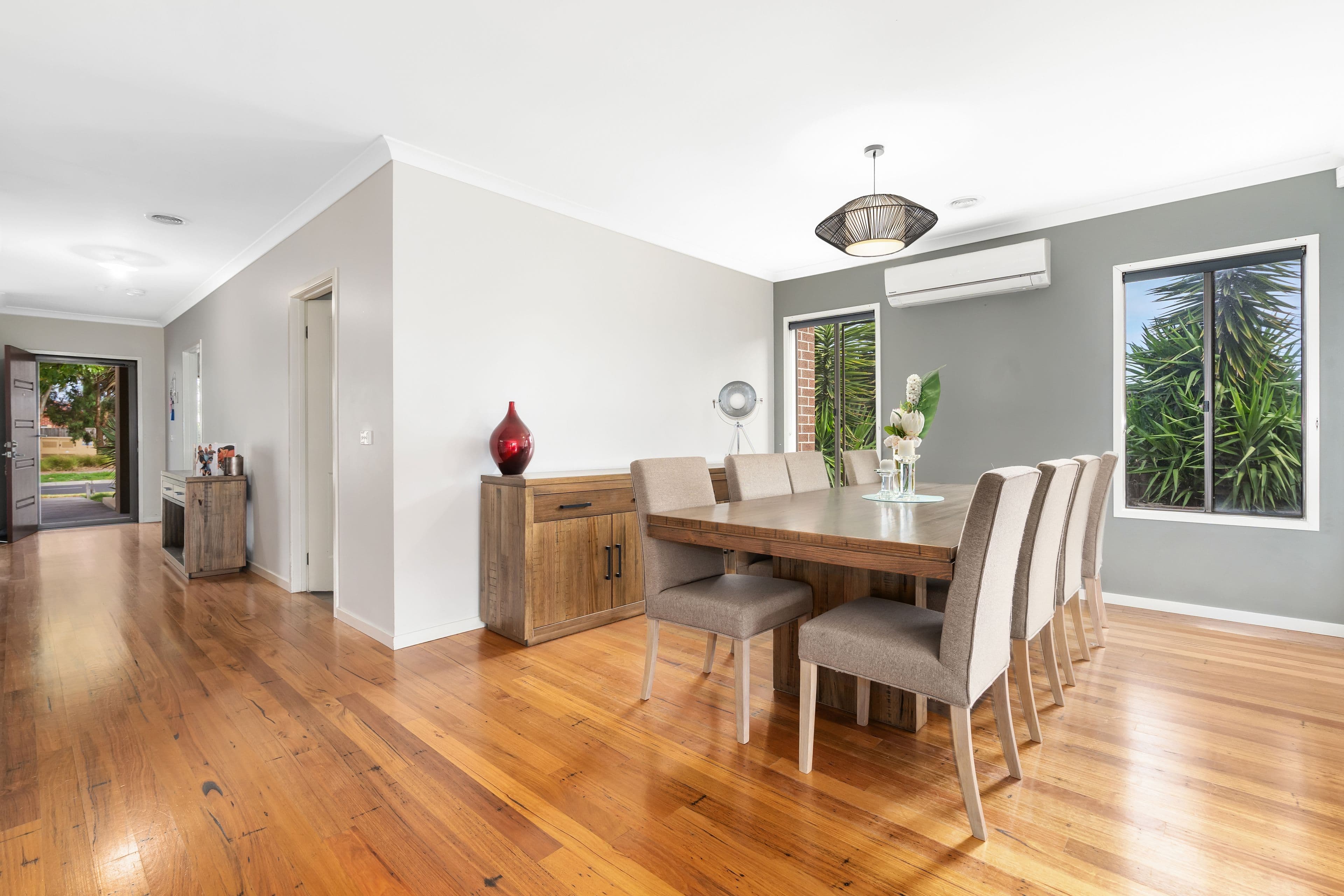 1 Songbird Crescent, South Morang VIC 3752, South Morang - Thumbnail 5