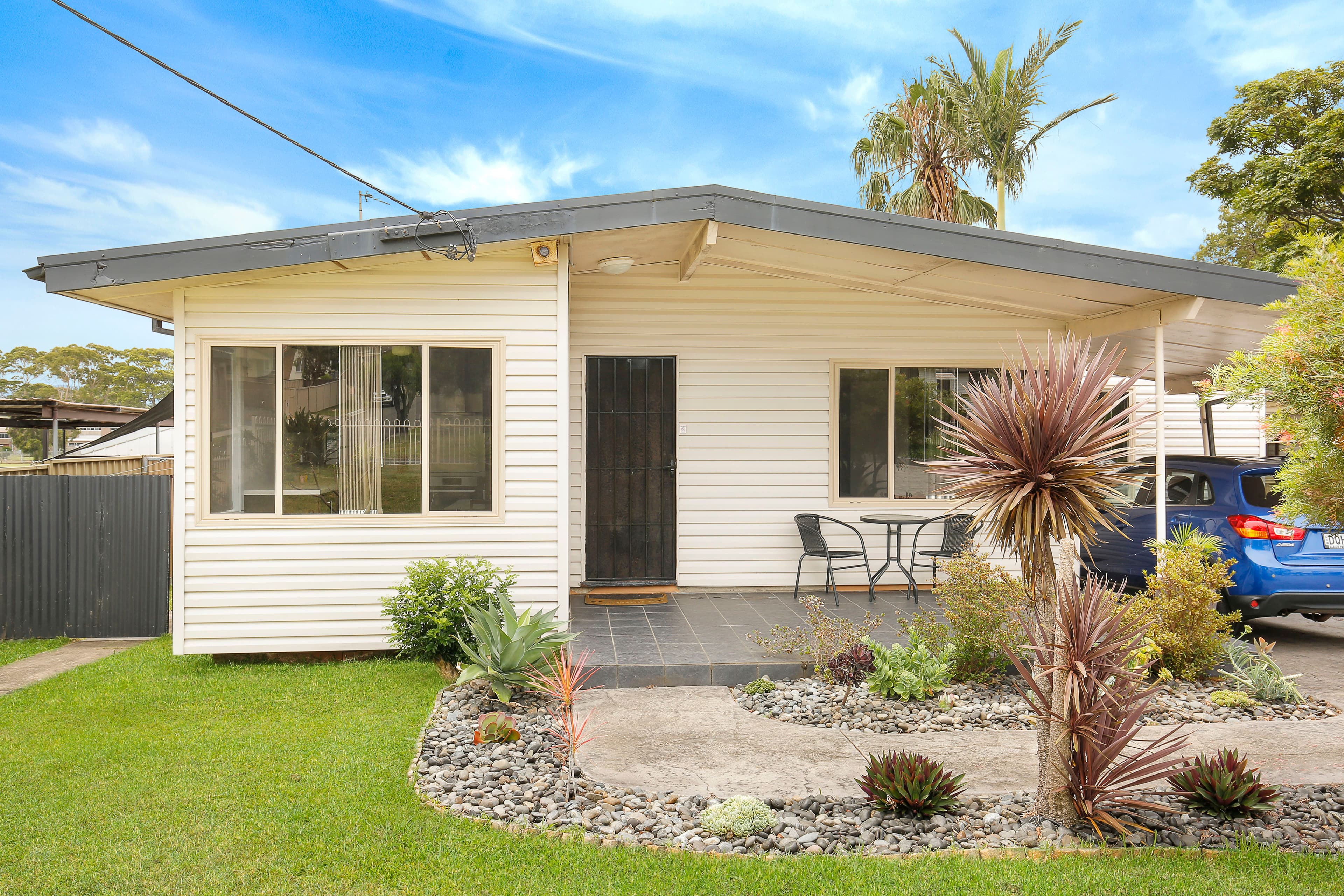 20 Bradman Avenue, Warilla - Image 1