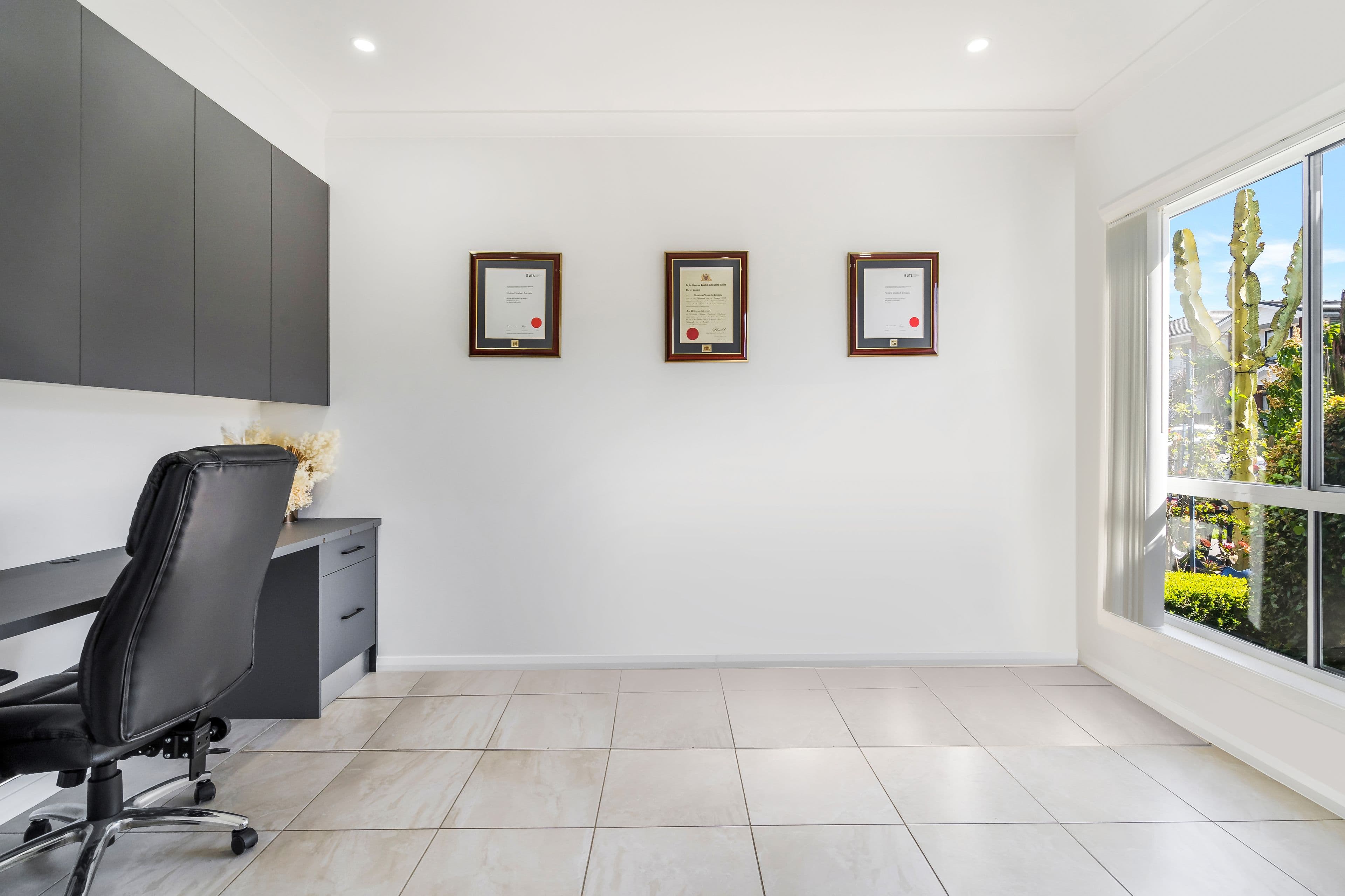 4 Ulm Street, Middleton Grange NSW 2171, Middleton Grange - Thumbnail 4