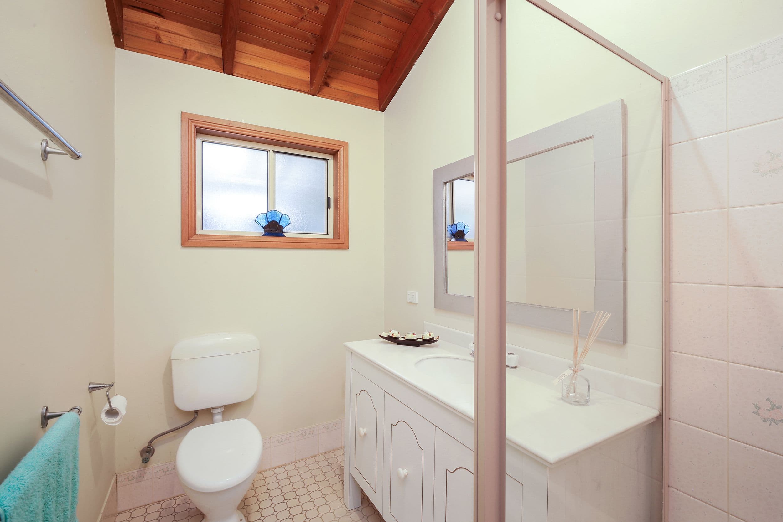 55 Wards Road, Bensville - Thumbnail 6