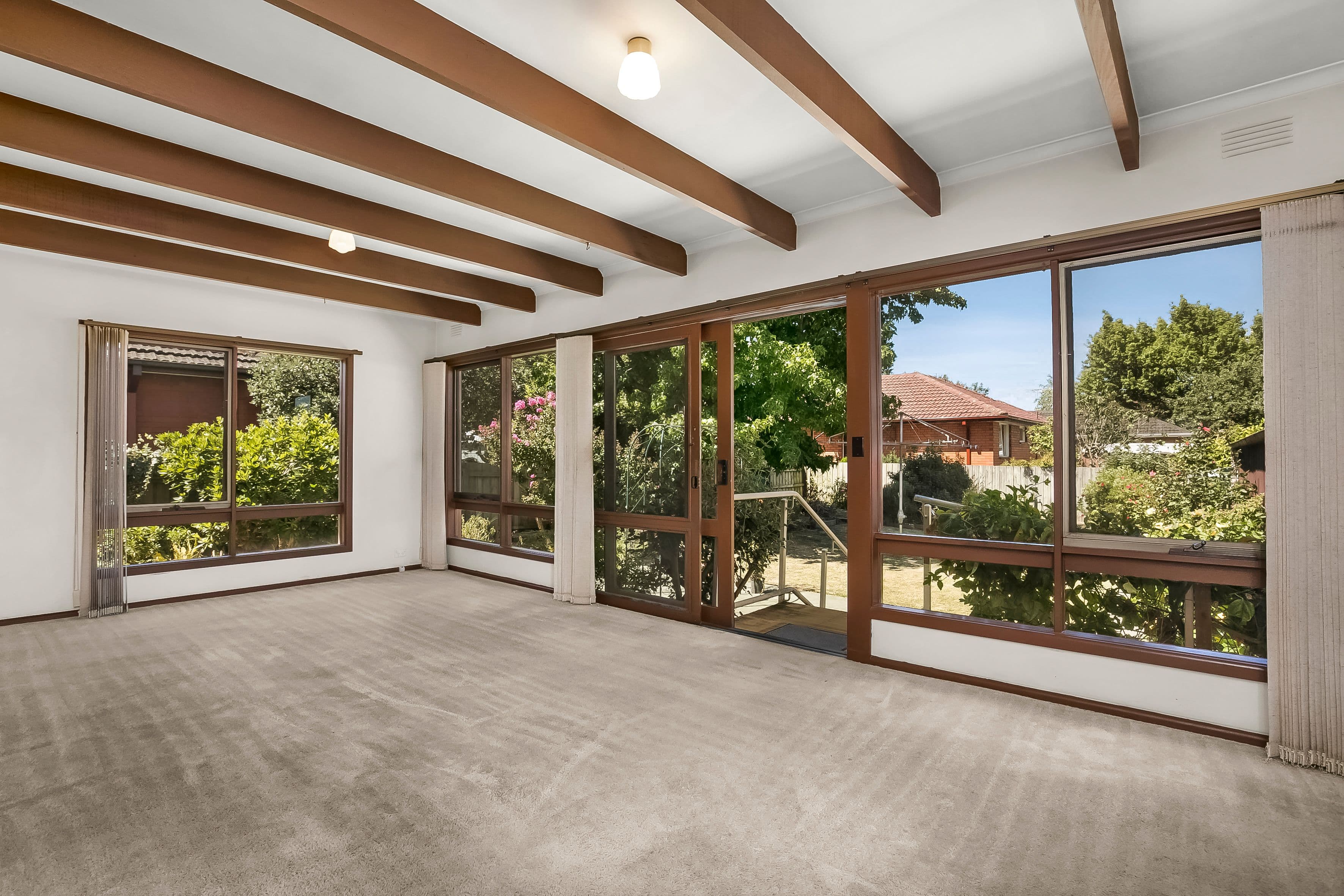 94 Watsons Road, Glen Waverley VIC 3150, Glen Waverley - Thumbnail 5