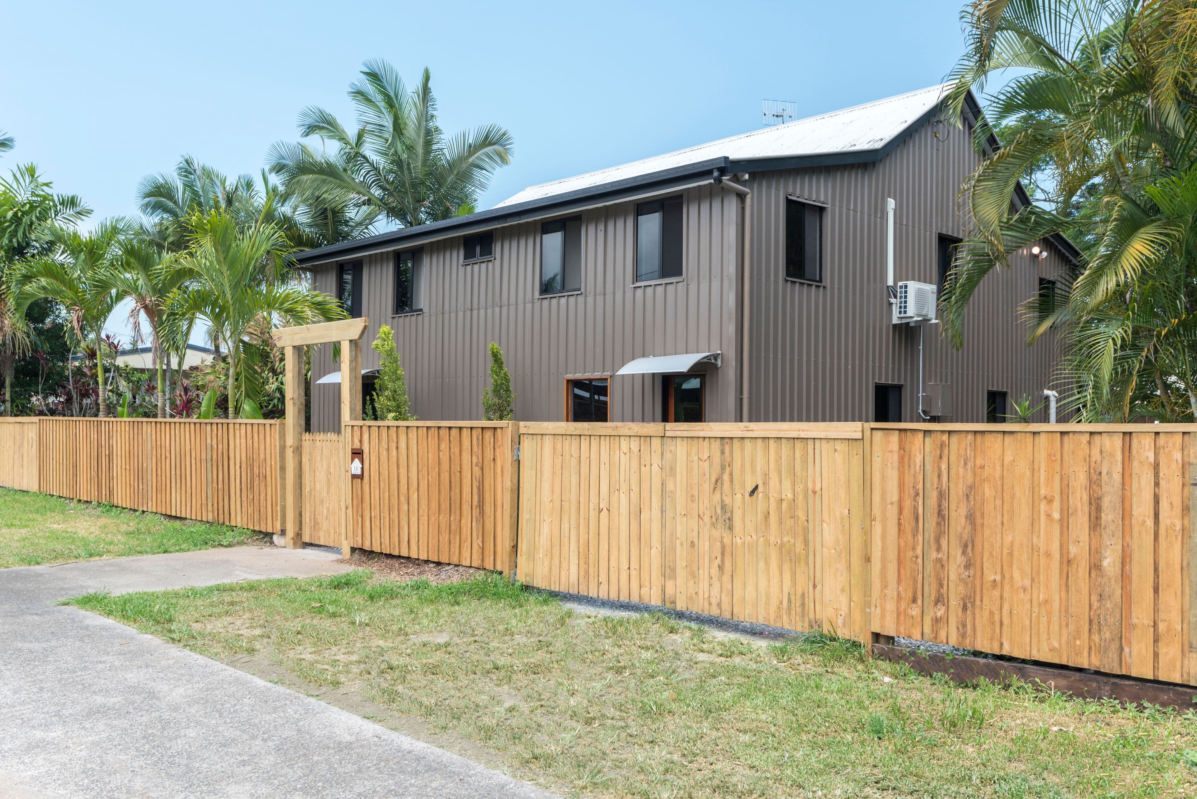 13 Mossman Street, Mossman QLD 4873, Mossman - Thumbnail 3
