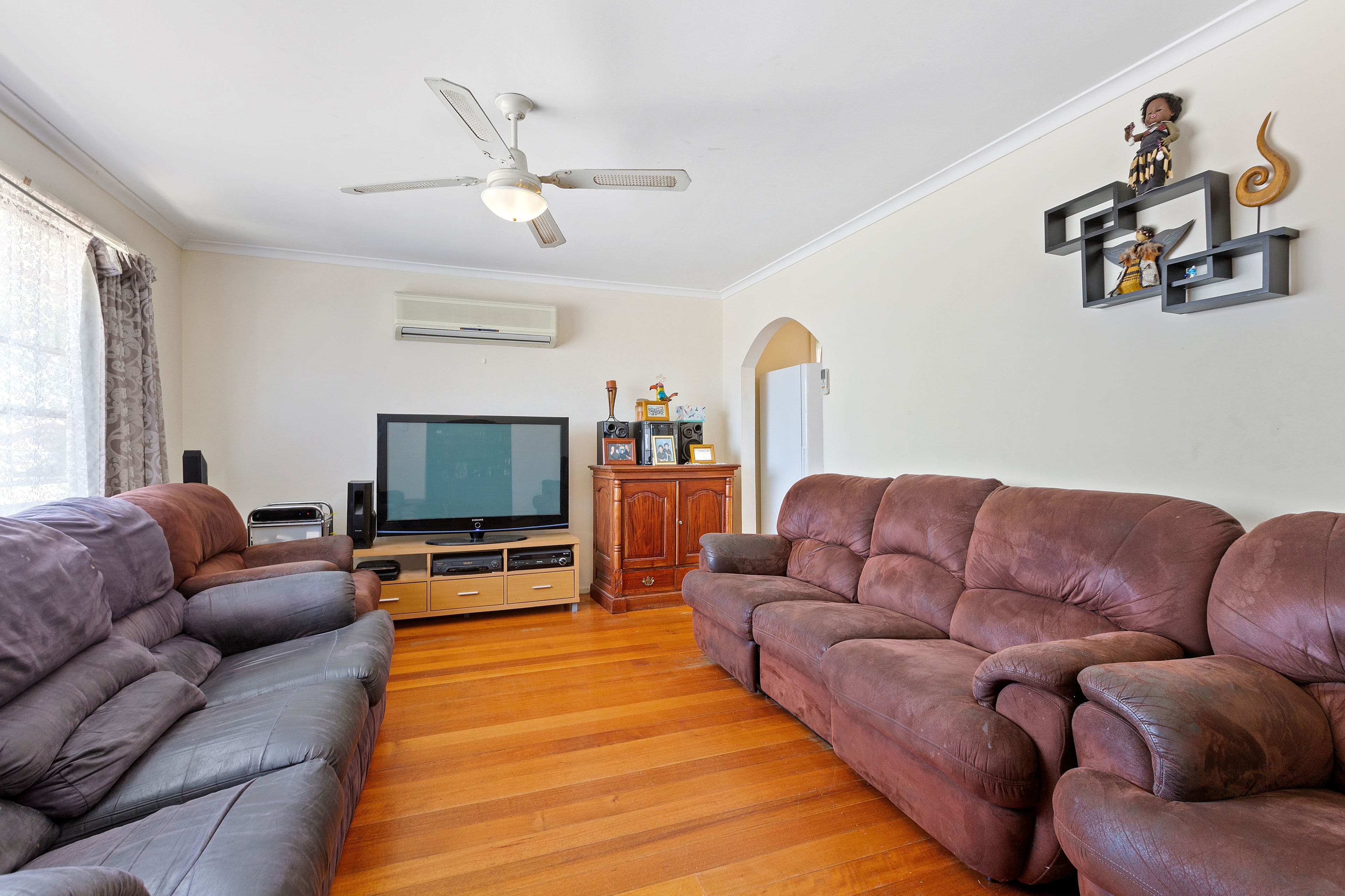 102 Excelsior Drive, Frankston North VIC 3200, Frankston North - Thumbnail 3