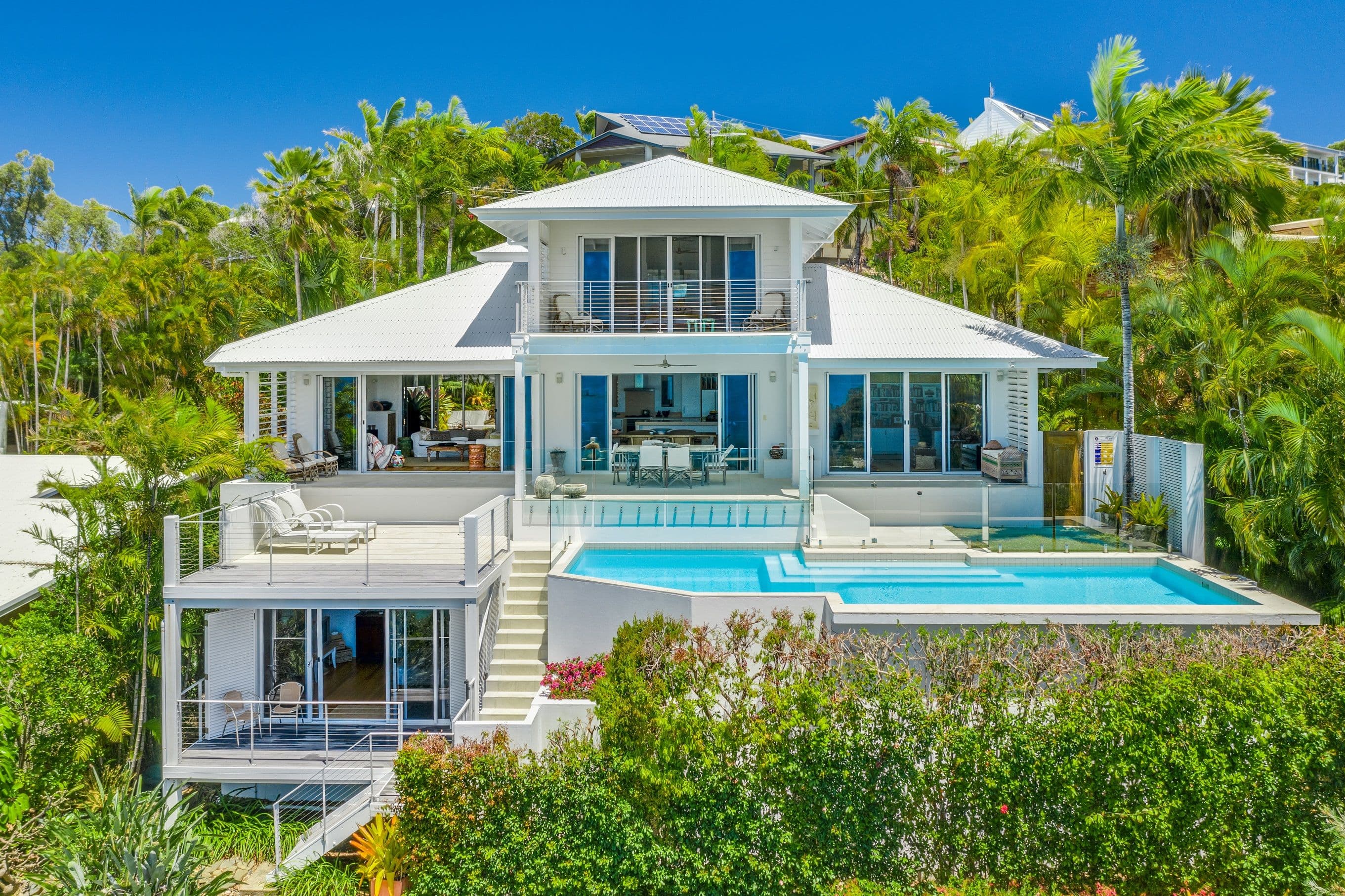 17 Warrain Street, Shute Harbour QLD 4802, Shute Harbour - Thumbnail 3
