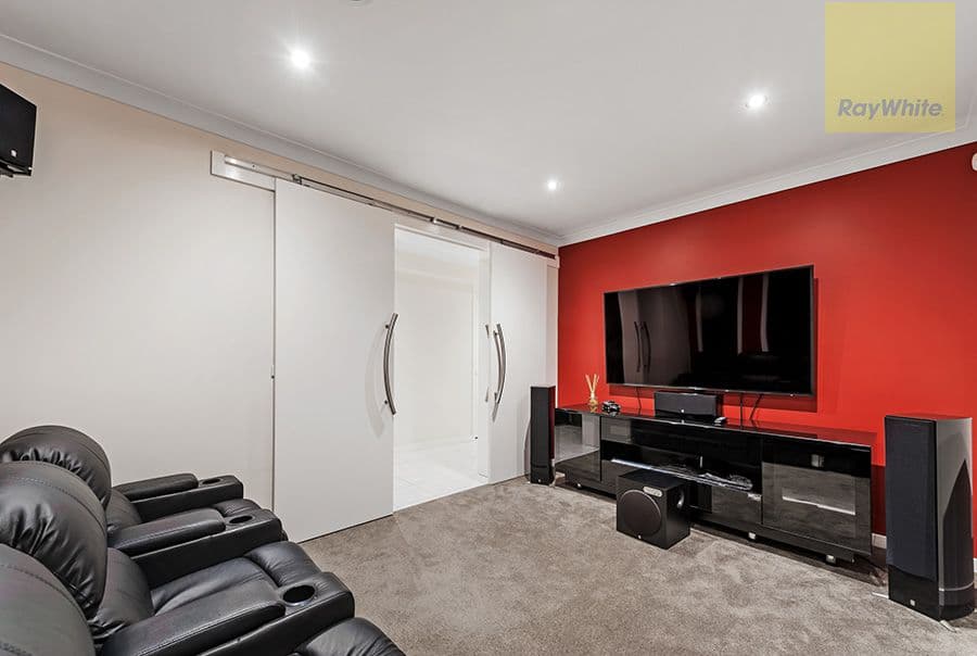 8 Mosman Way, Craigieburn VIC 3064, Craigieburn - Thumbnail 8