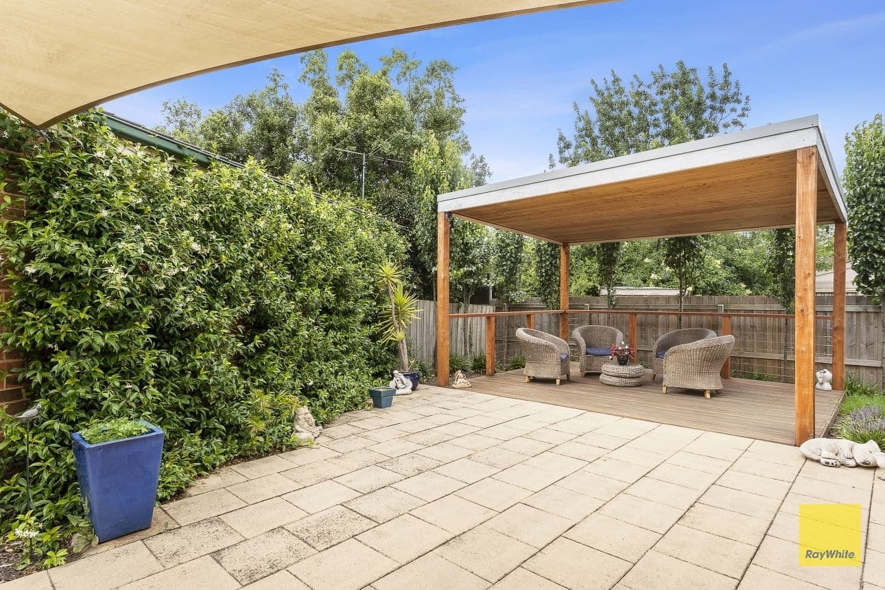 8 Nelson Avenue, Highton VIC 3216, Highton - Thumbnail 6