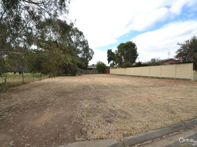 14 Martin Street, Echuca VIC 3564, Echuca - Thumbnail 5