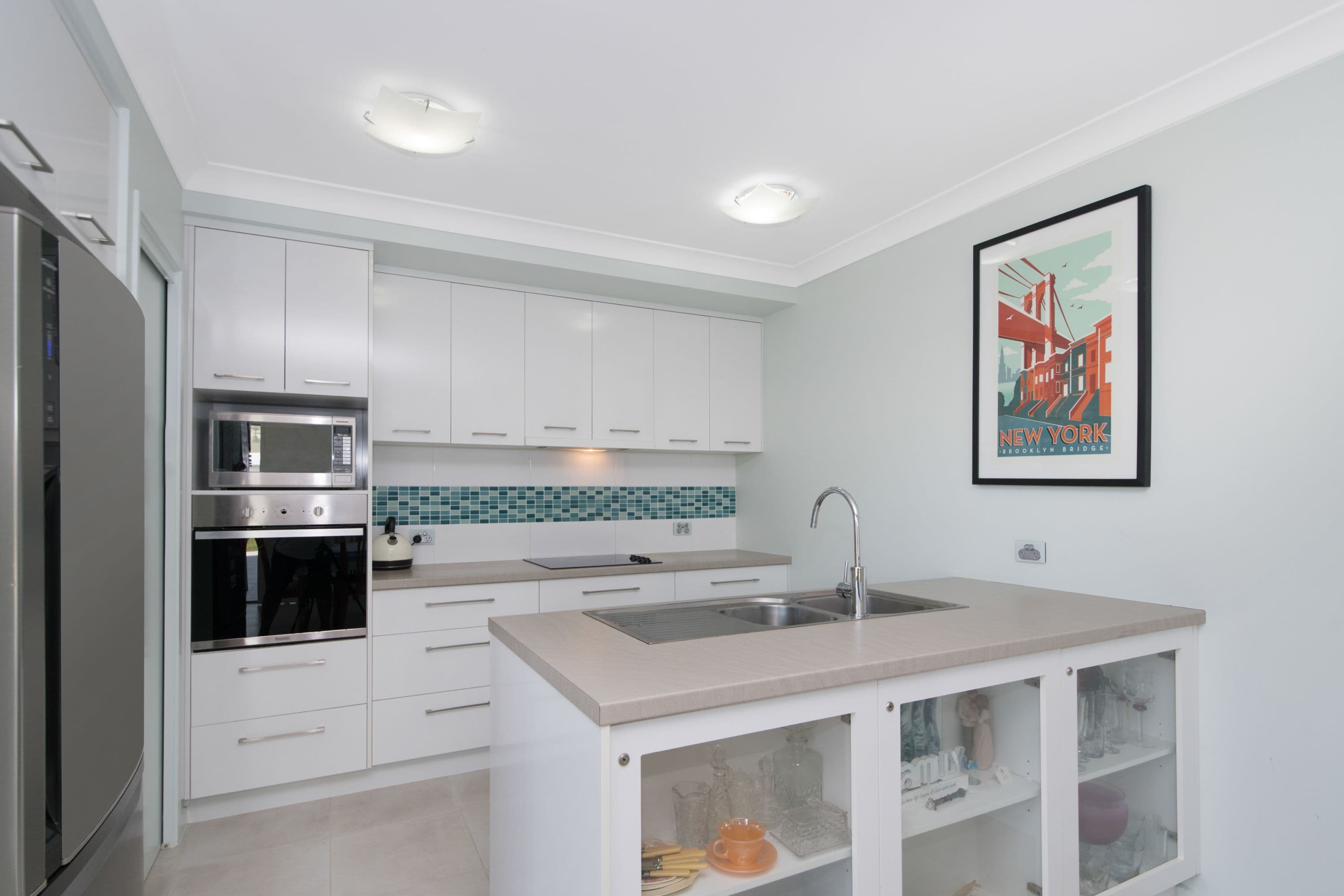 24 Heather Avenue, Rasmussen QLD 4815, Rasmussen - Thumbnail 3