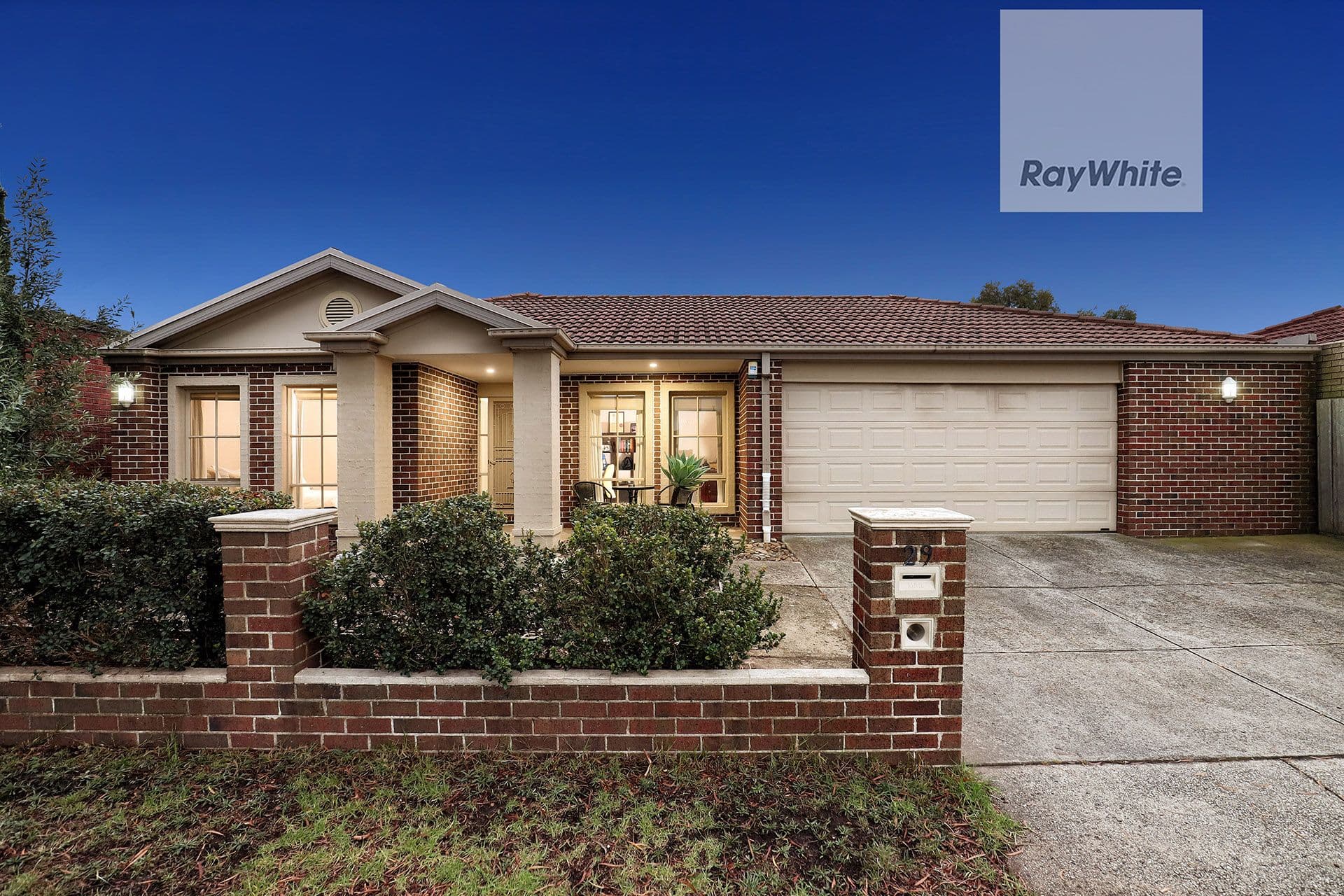 29 Shortridge Circuit, Roxburgh Park VIC 3064, Roxburgh Park - Thumbnail 2