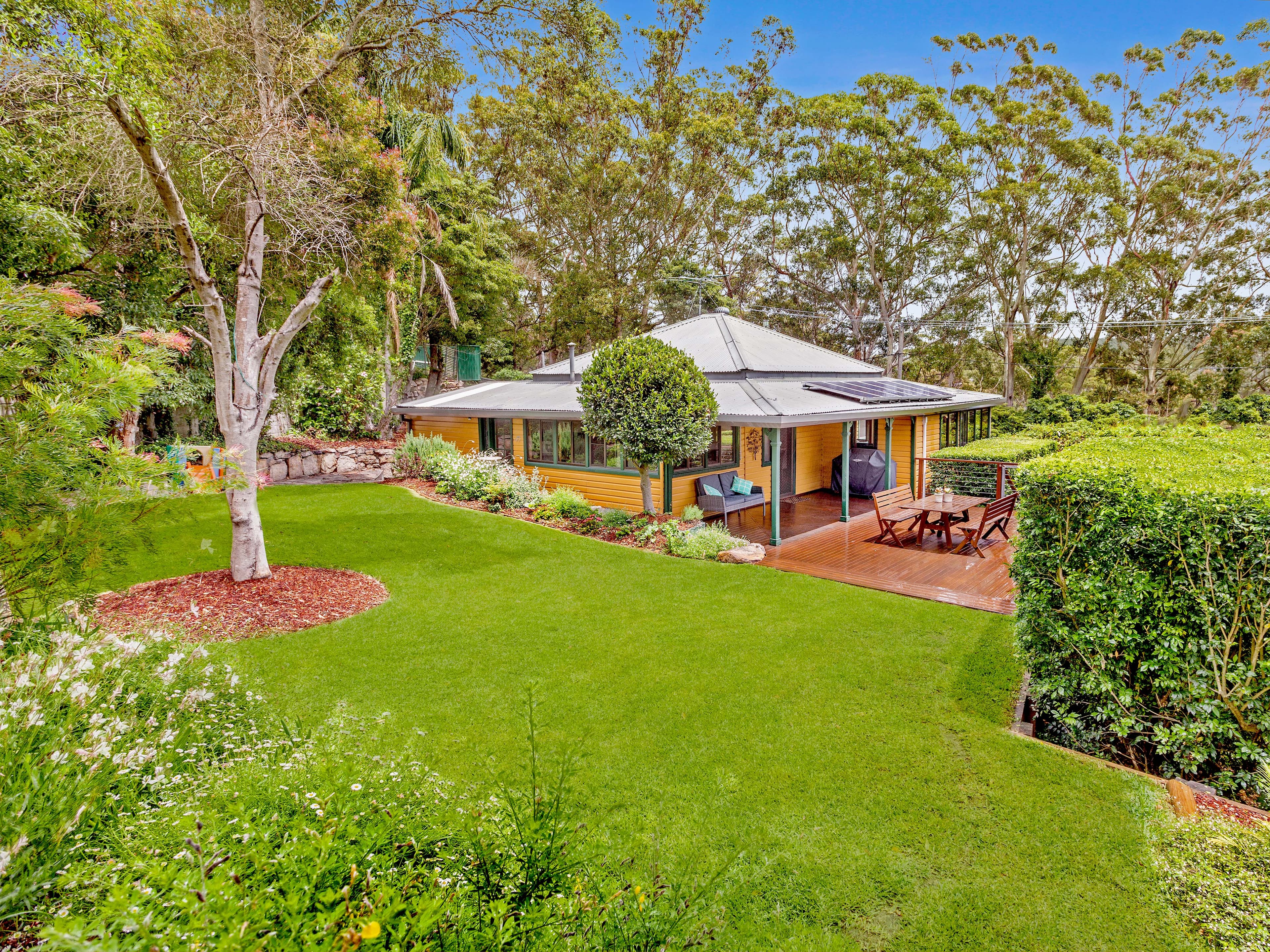 49 Parkes Street, Helensburgh - Image 1