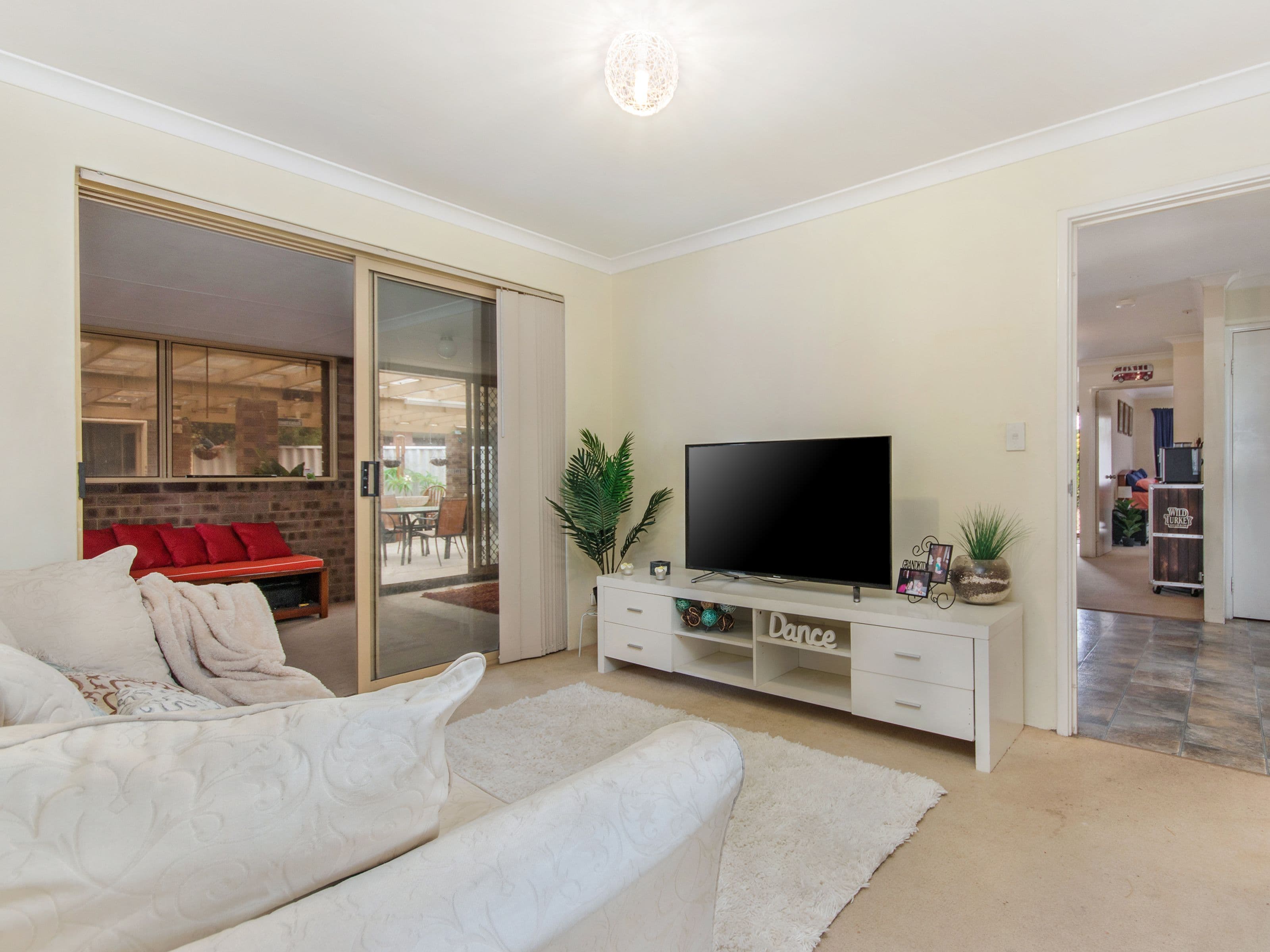 19 Hazlett Place, Waikiki WA 6169, Waikiki - Thumbnail 7
