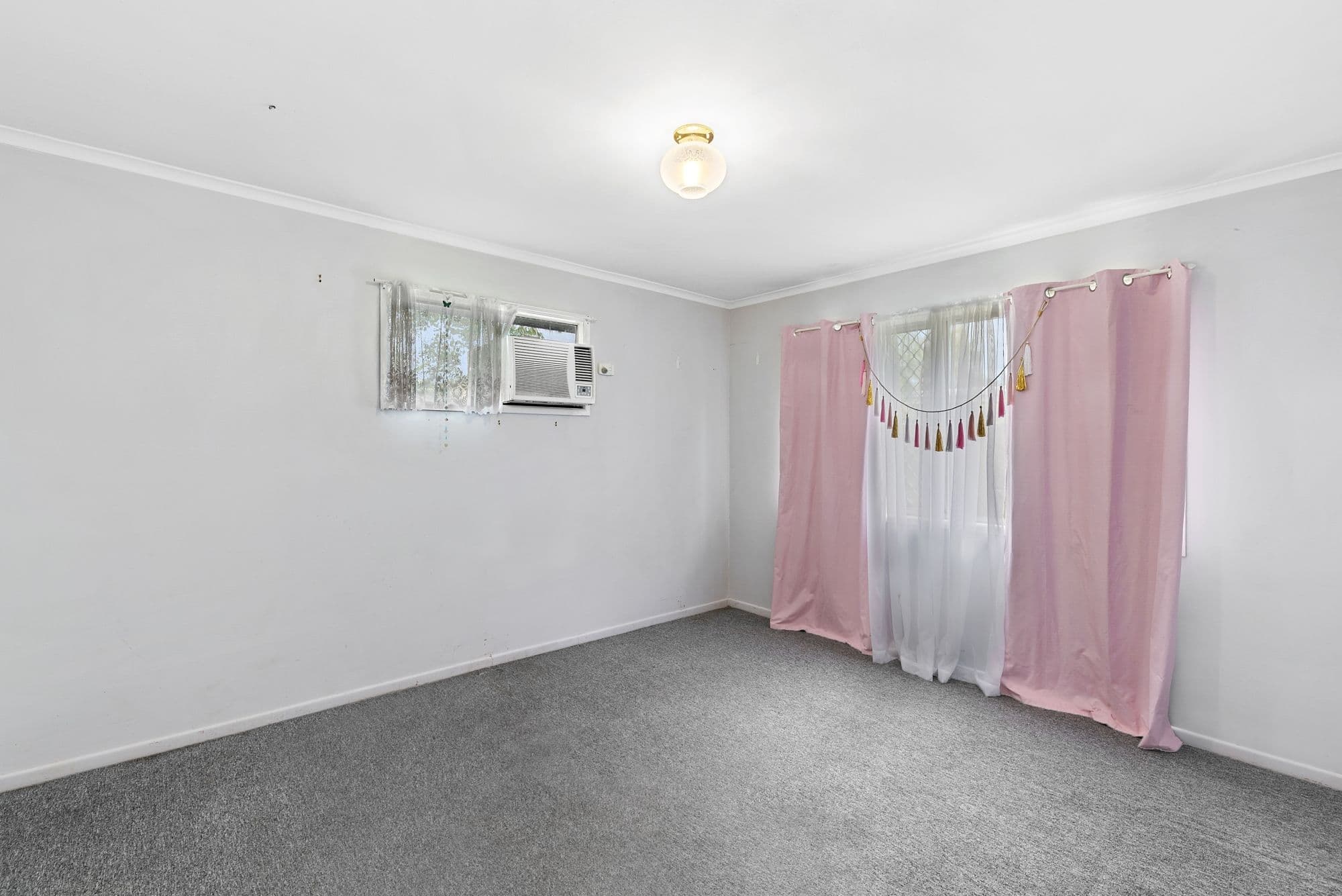 5 Hughes Street, Deception Bay QLD 4508, Deception Bay - Thumbnail 4