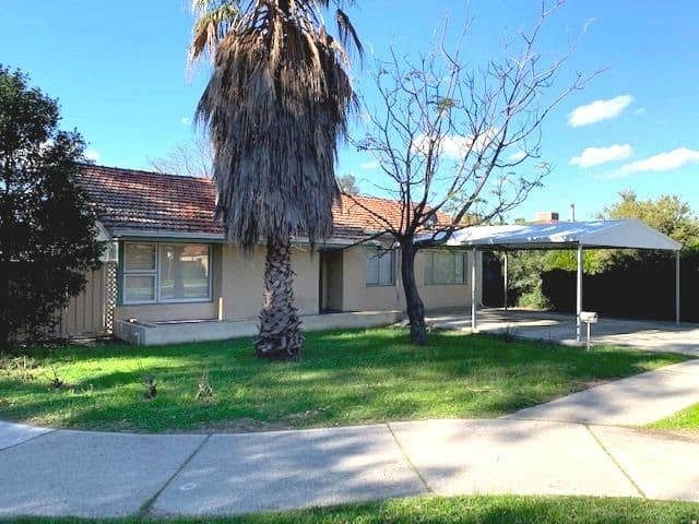 104 Hicks Street, Gosnells WA 6110, Gosnells - Thumbnail 2