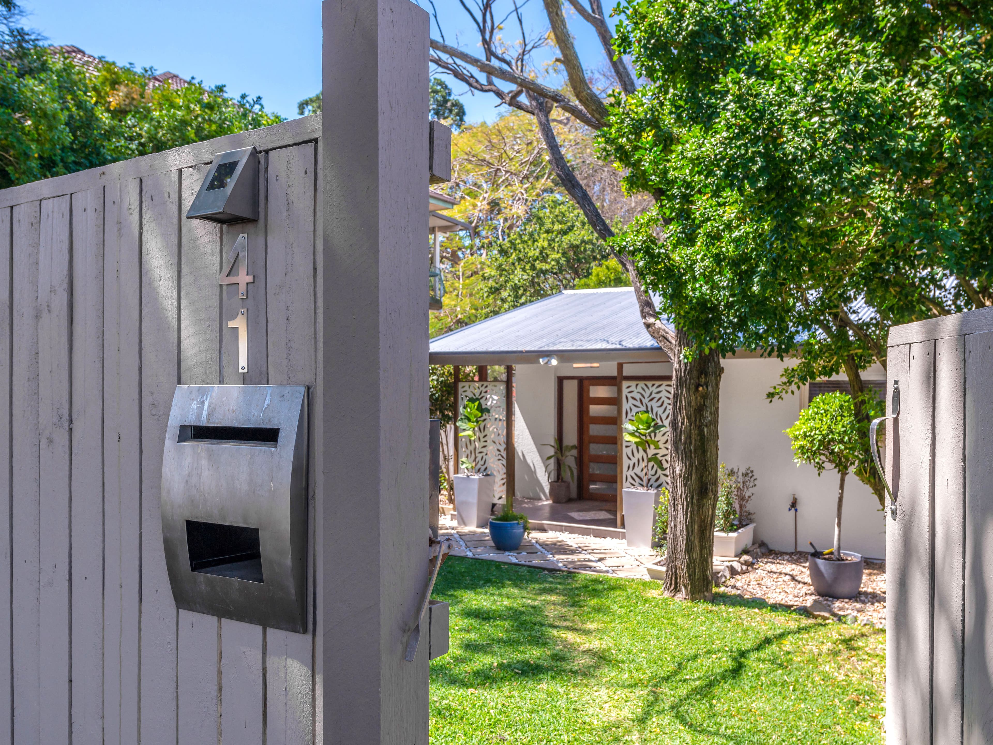 41 Gavan Street, Ashgrove QLD 4060, Ashgrove - Thumbnail 2