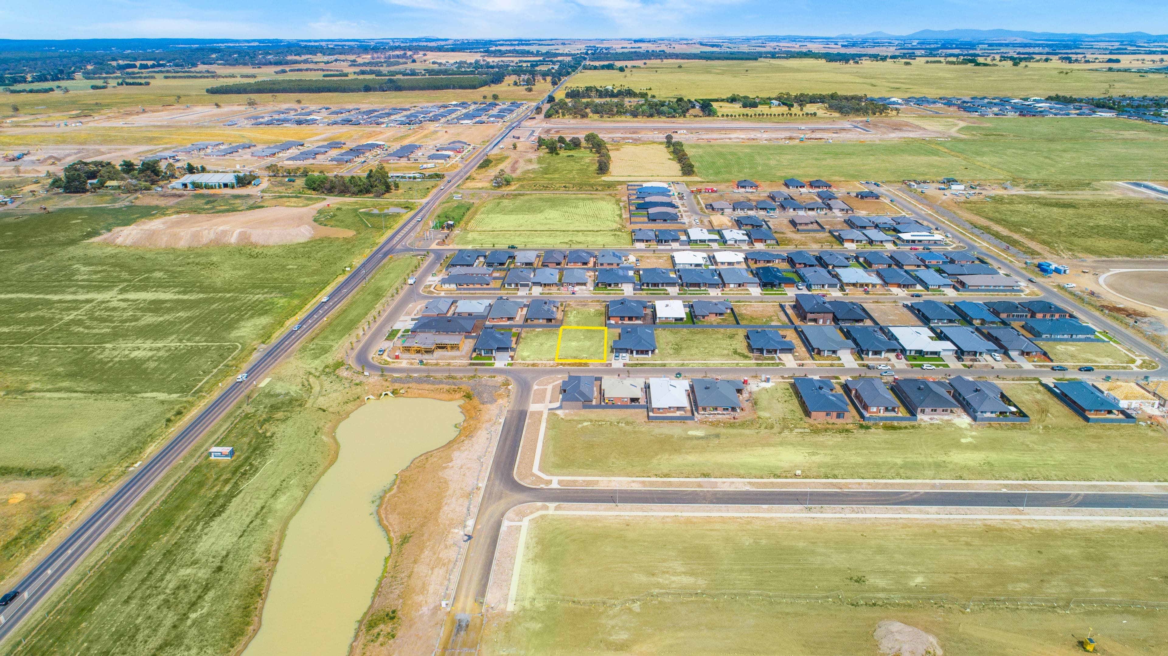 21 Roscommon Avenue, Alfredton  Victoria  3350, Australia, Alfredton - Thumbnail 5