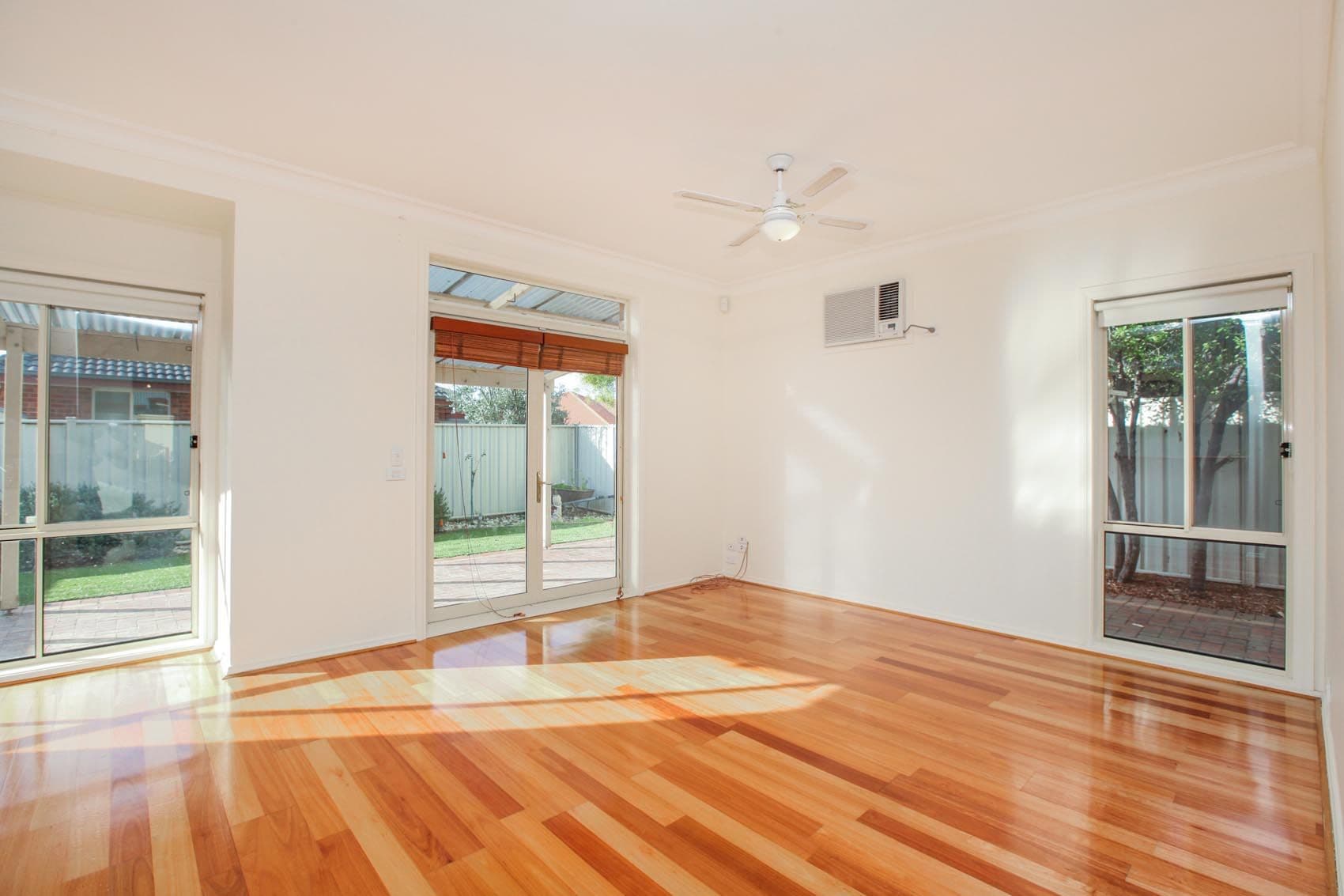 17 Daintree Retreat, Caroline Springs VIC 3023, Caroline Springs - Thumbnail 2