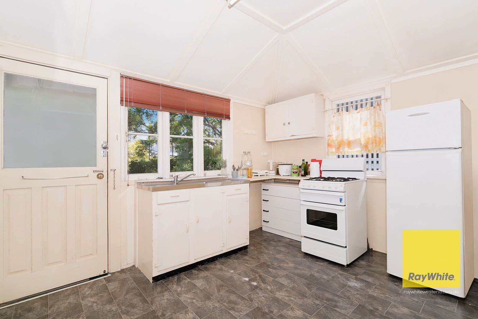 100 Kent Road, Wooloowin QLD 4030, Wooloowin - Thumbnail 6