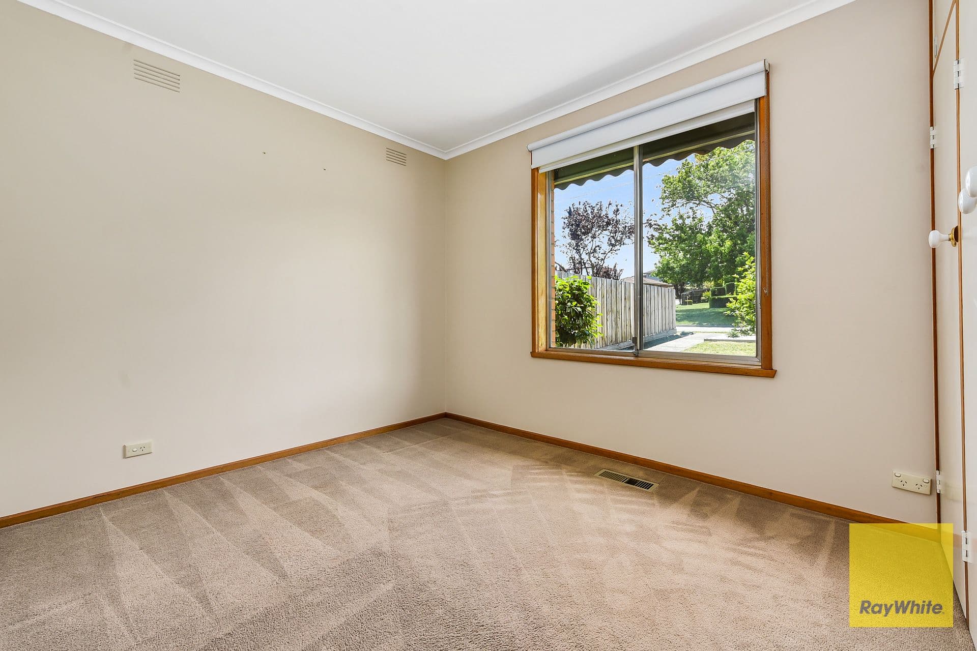 27 Philip Road, Hallam VIC 3803, Hallam - Thumbnail 5