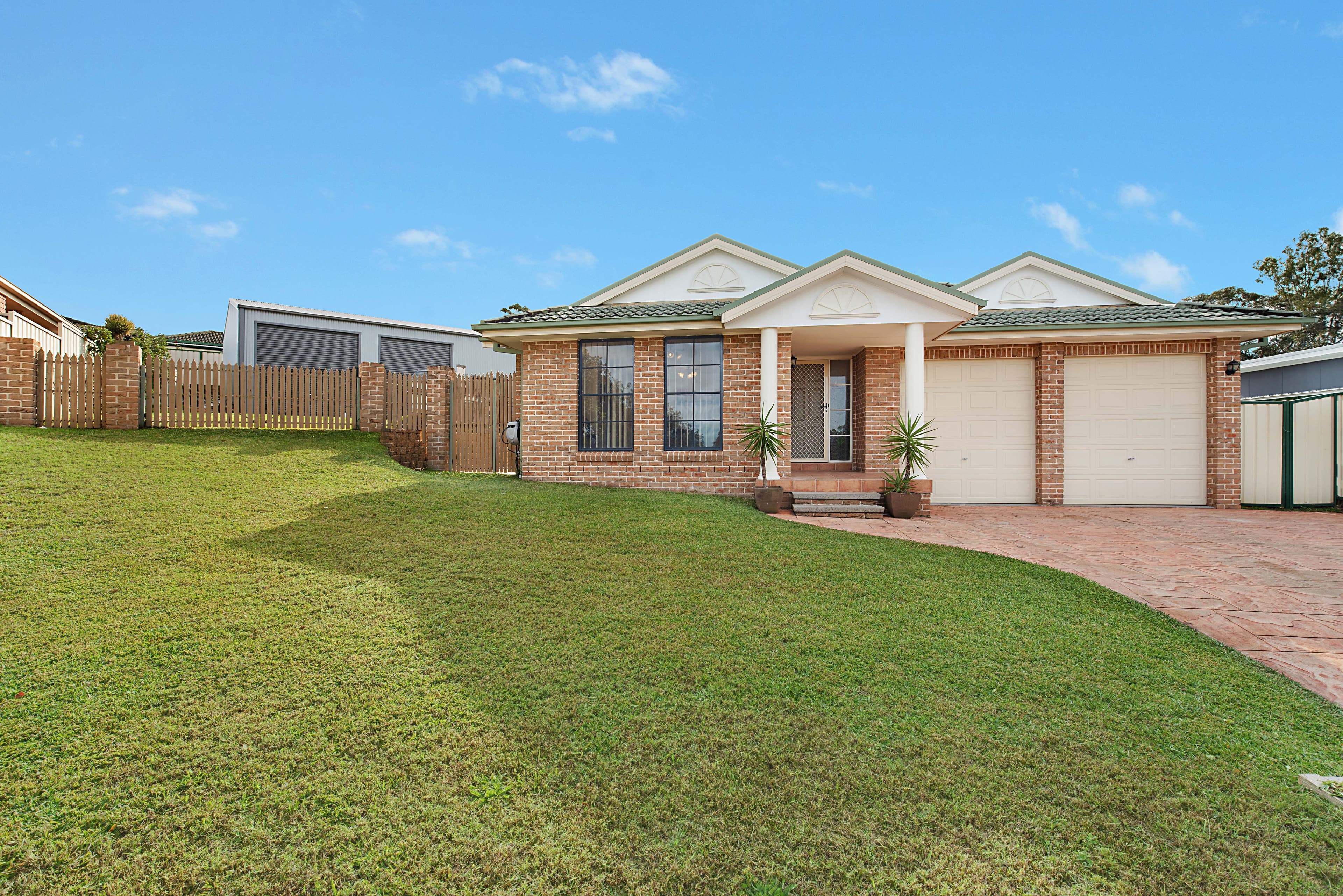 6 Crown Close, Rutherford - Image 1