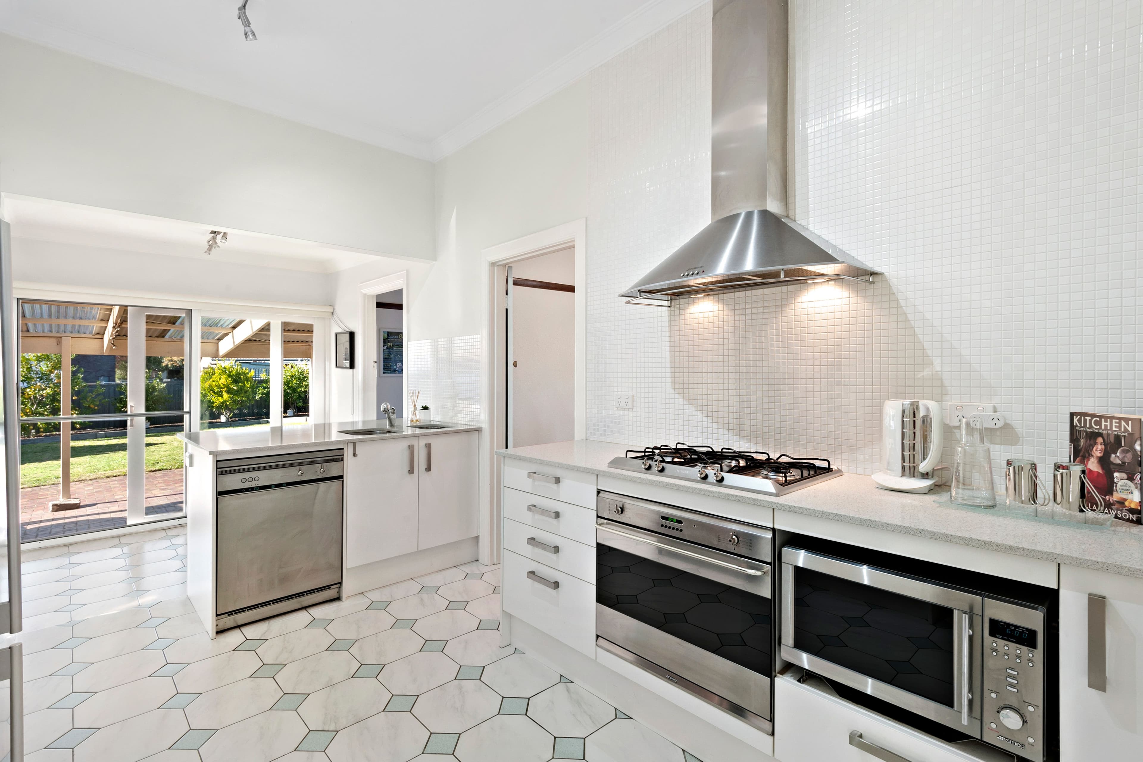 38 Clyde Street, Oakleigh VIC 3166, Oakleigh - Thumbnail 3