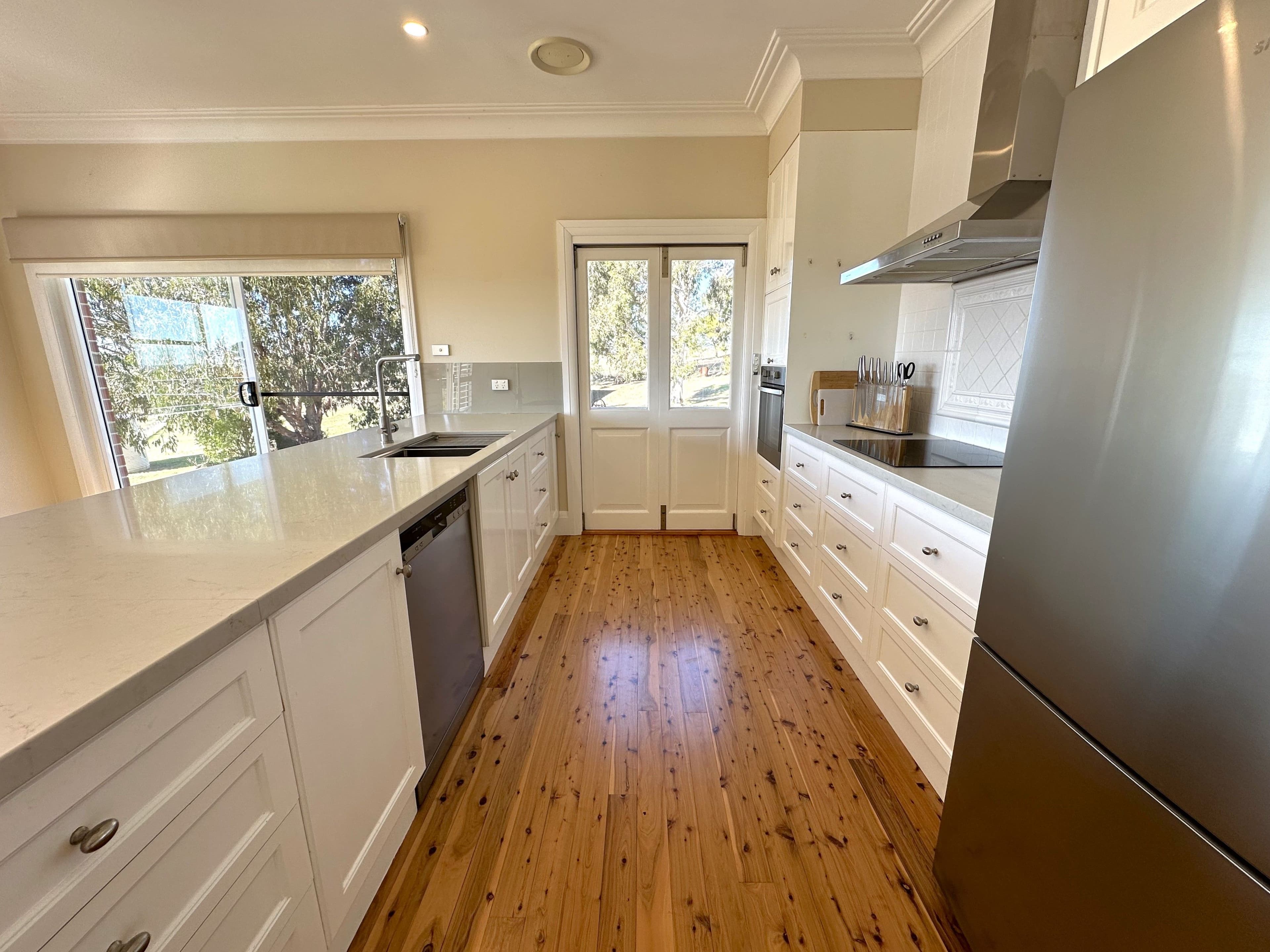 63 Normans Road, Young NSW 2594, Young - Thumbnail 4