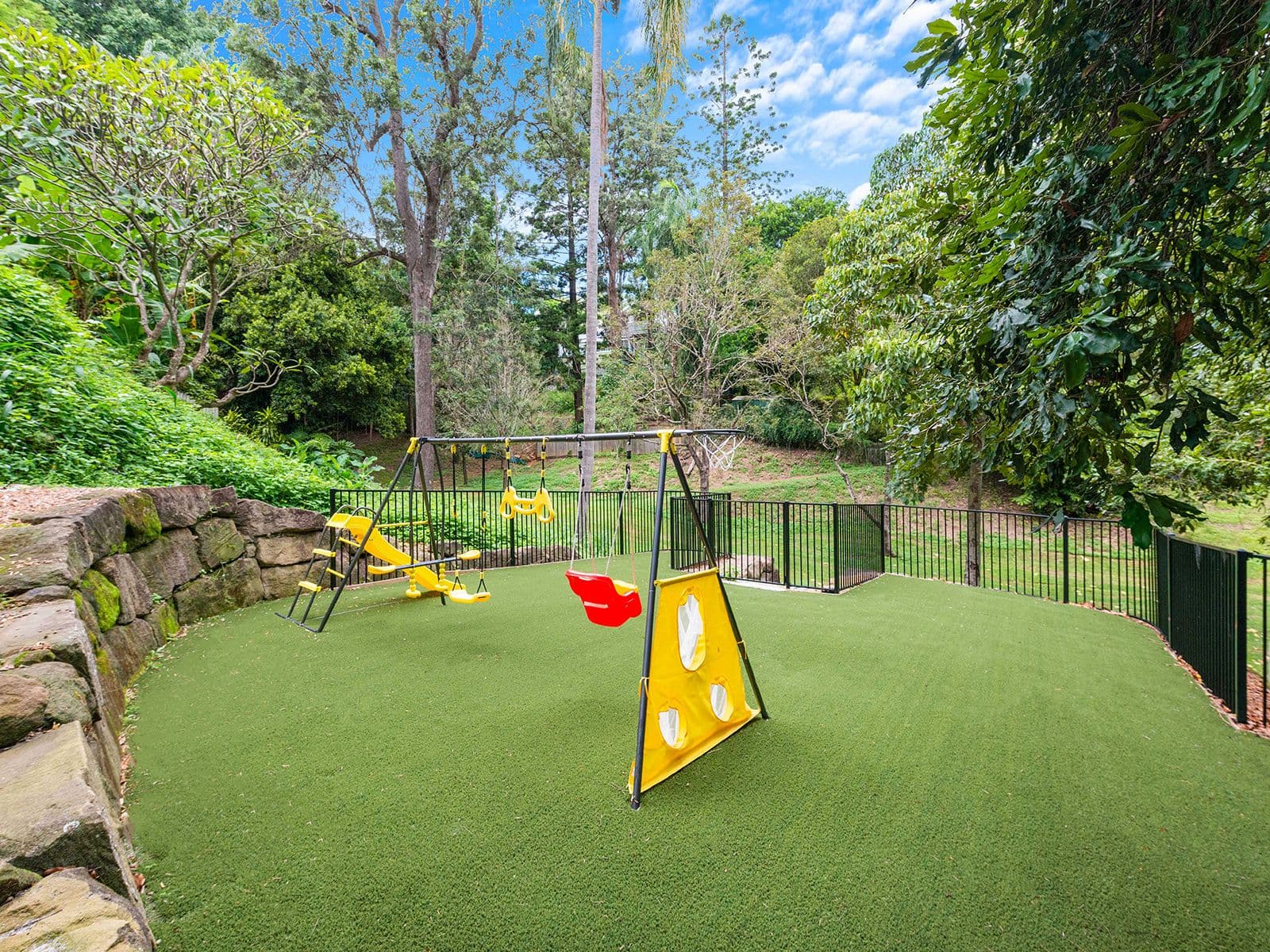 32 Coopers Camp Road, Bardon QLD 4065, Bardon - Thumbnail 5