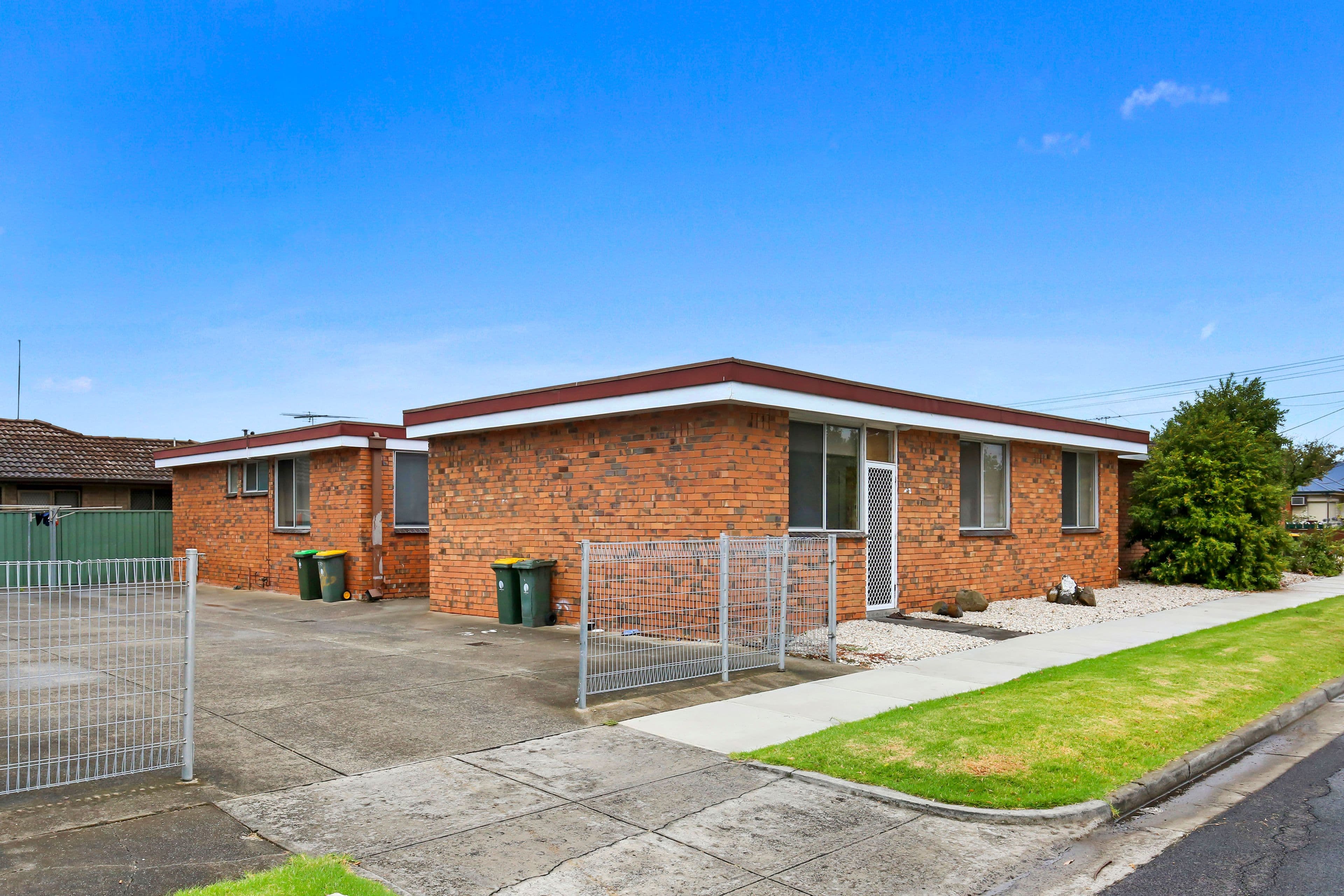 30 Wheatsheaf Road, Glenroy VIC 3046, Glenroy - Thumbnail 4