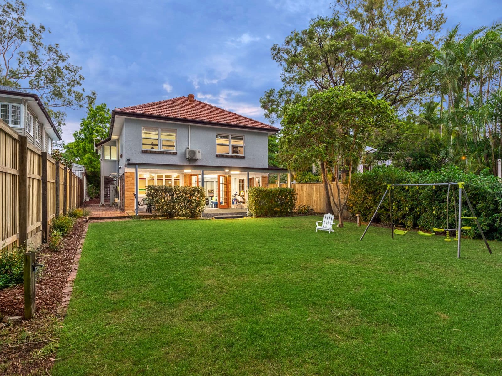 2 Kanumbra Street, Coorparoo QLD 4151, Coorparoo - Thumbnail 2