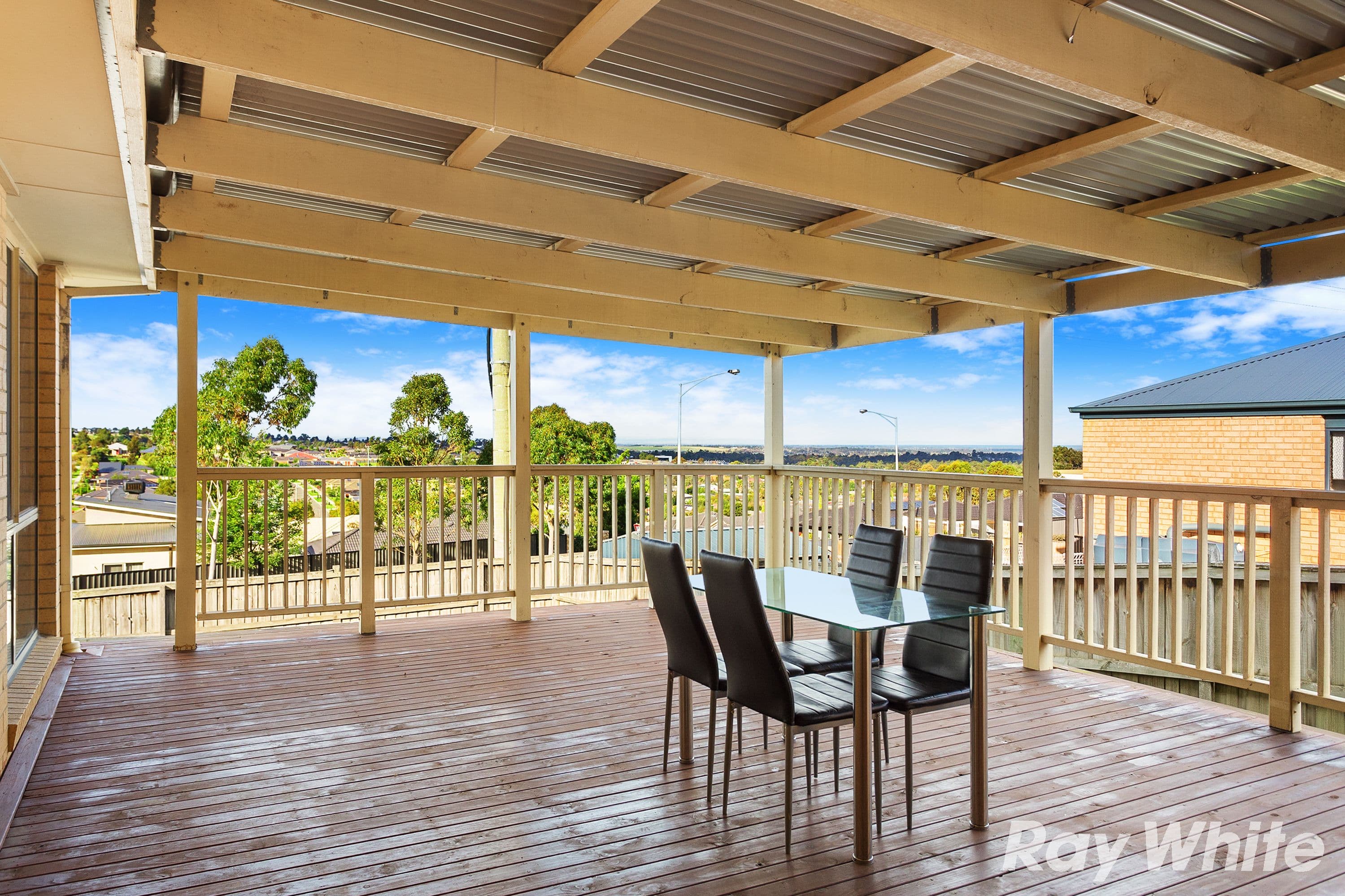 49 Silver Gum Drive, Pakenham VIC 3810, Pakenham - Thumbnail 2