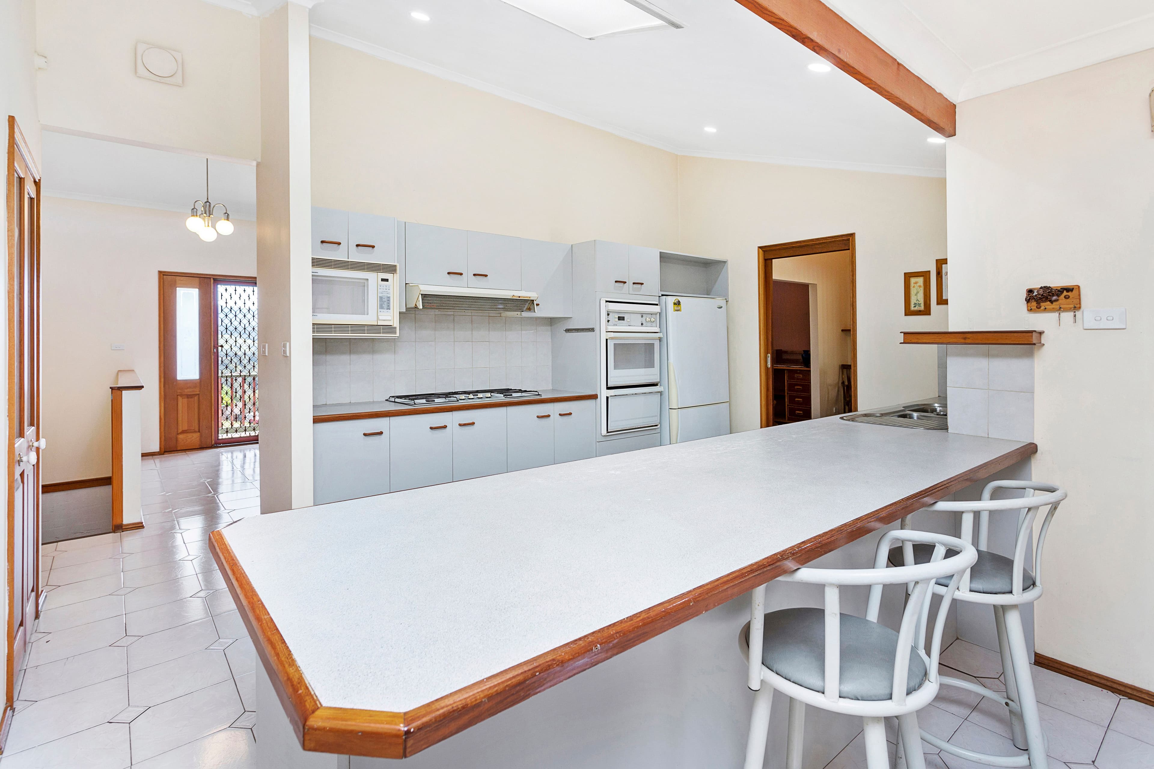 37 Barton Drive, Kiama Downs - Thumbnail 7